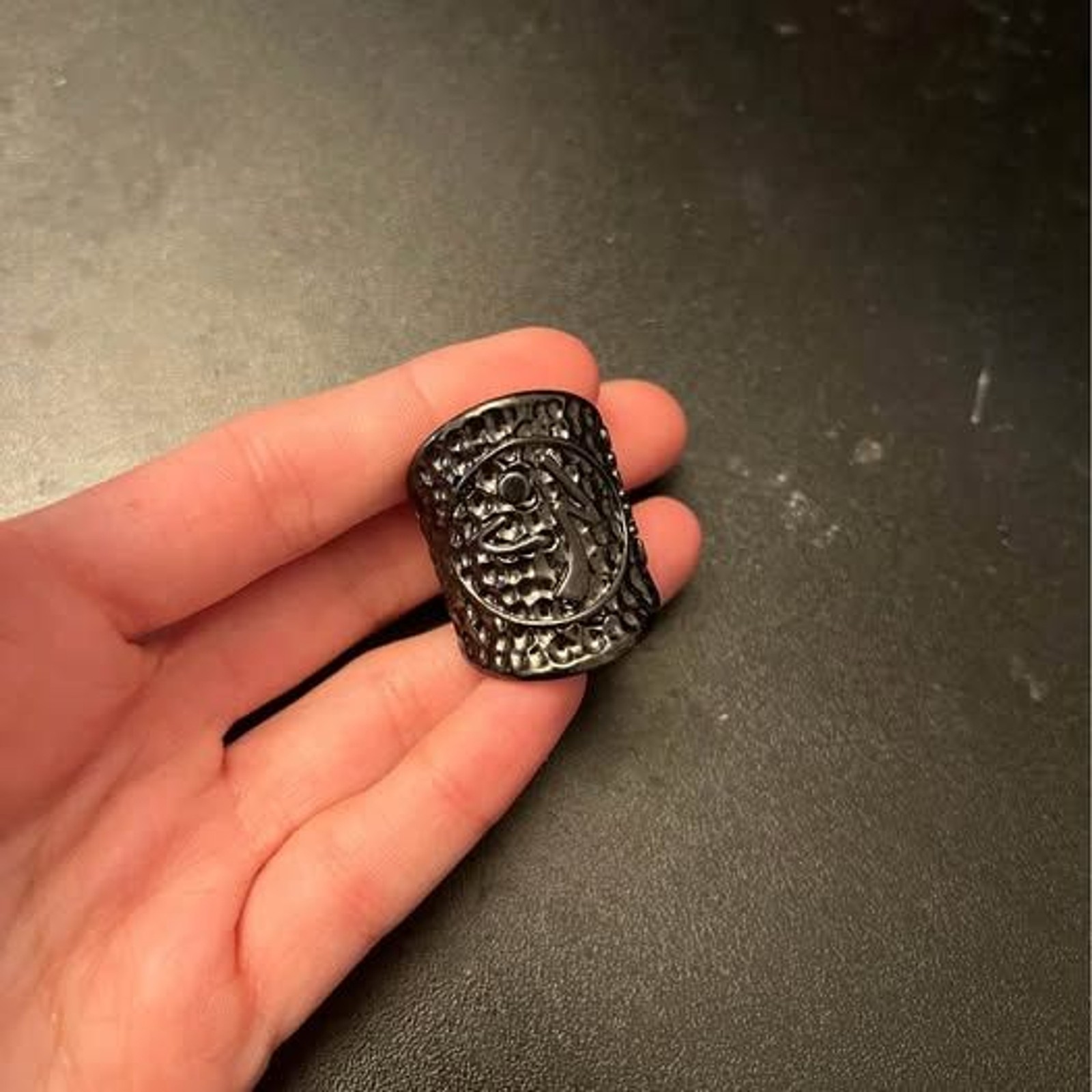 Black zumba textured ring