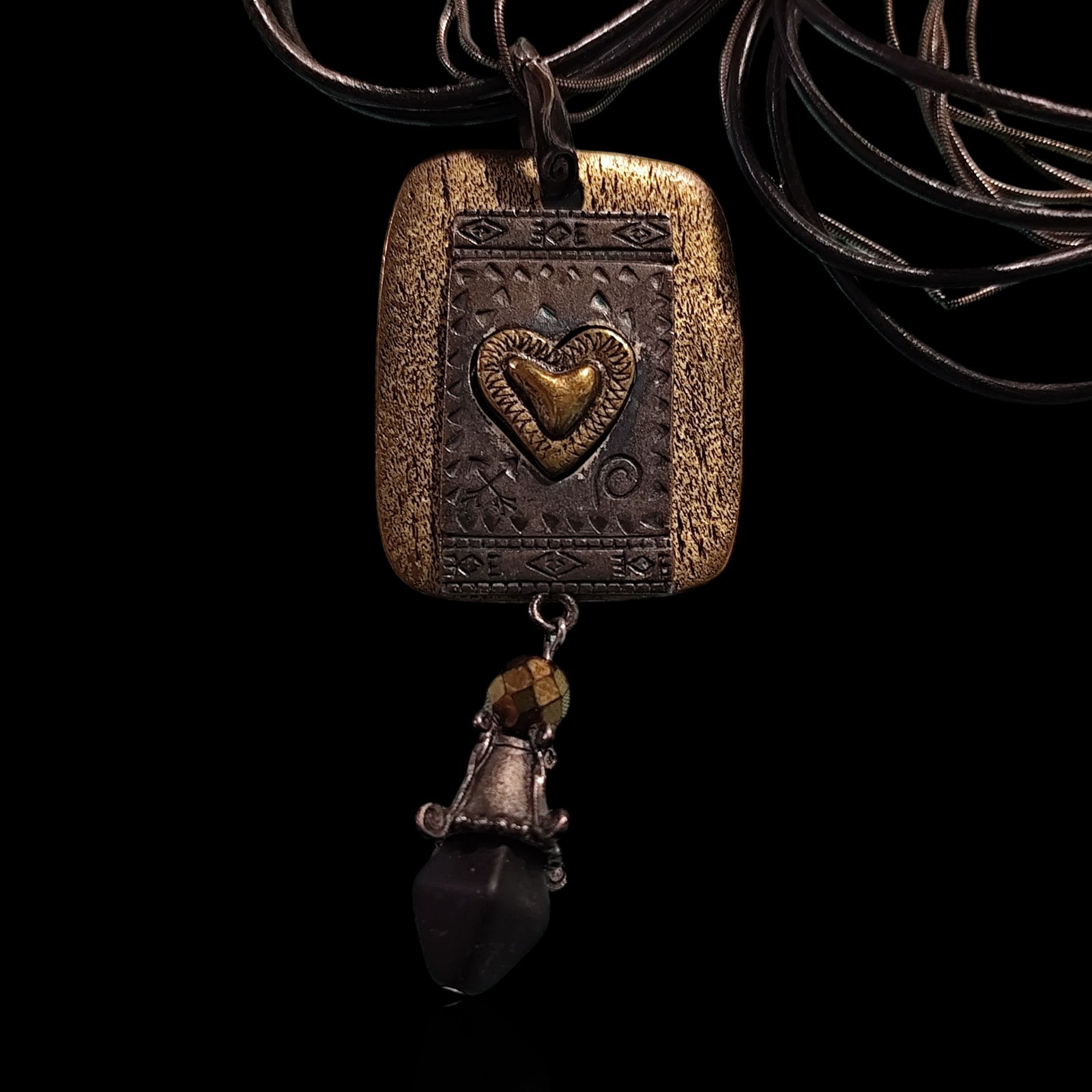 Chicos Distressed Rugged Mixed Material Metal Heart Love Necklace 30″