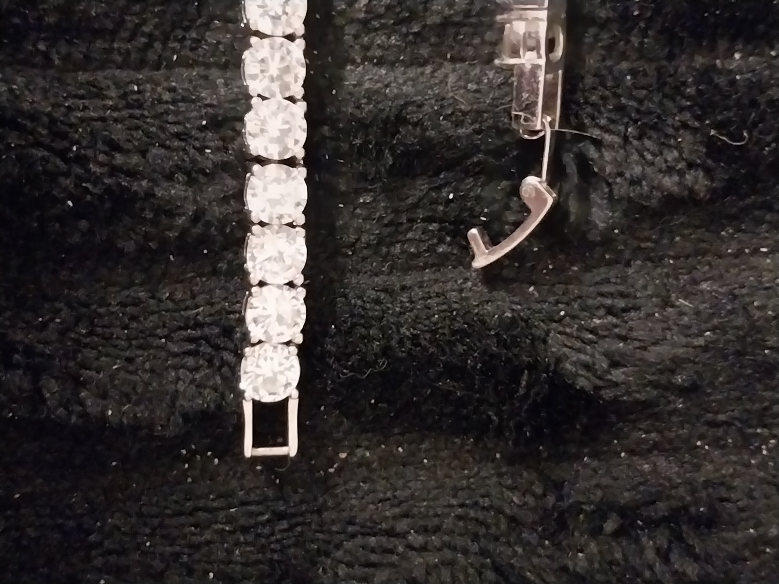 Silver Tone Tennis Chain Necklace with Cubic Z’s 1/4 Ct Each Stone 126 In Total