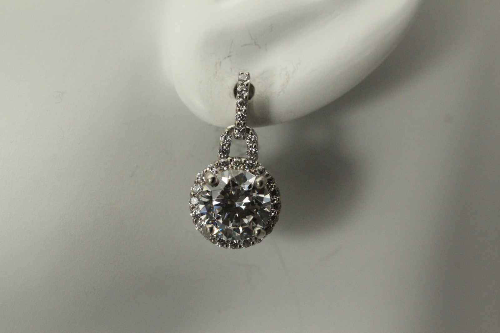 925 Sterling Silver Cubic Zirconia Halo Post Earrings 5.6 Grams (EAR5847)