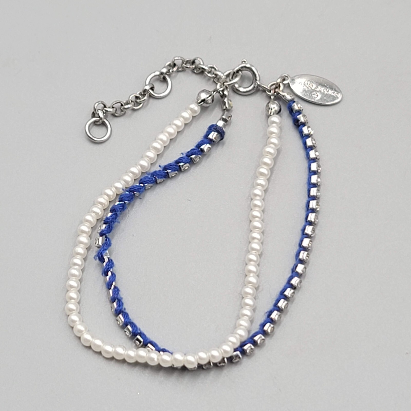 Ann Taylor Bracelet Blue White Bead Silver tone Rhinestone 6.5″ – 7″ – 7.5″ Adj
