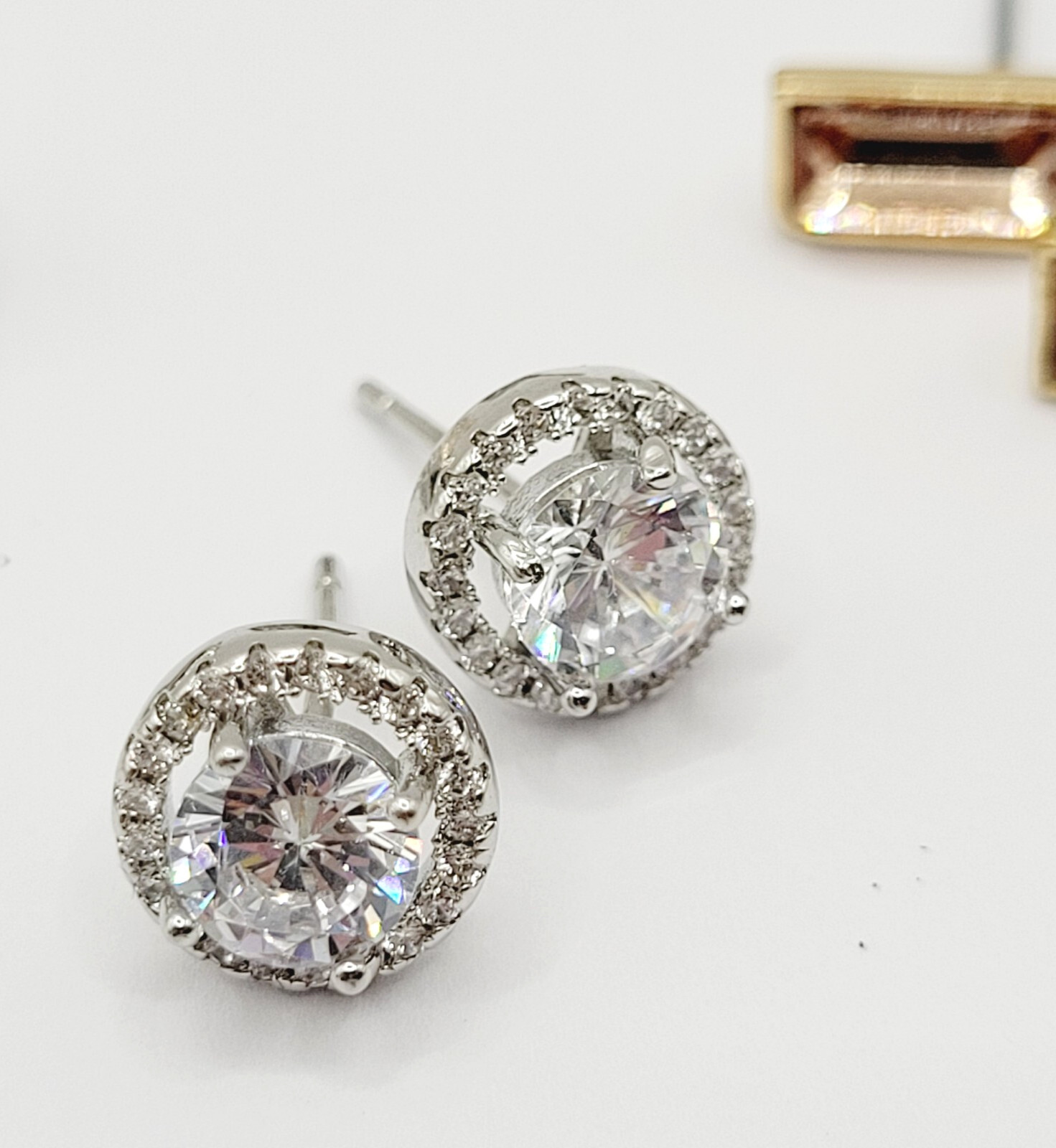 10 Pair Stud Mixed Material Tone Color Modern Pierced Earrings