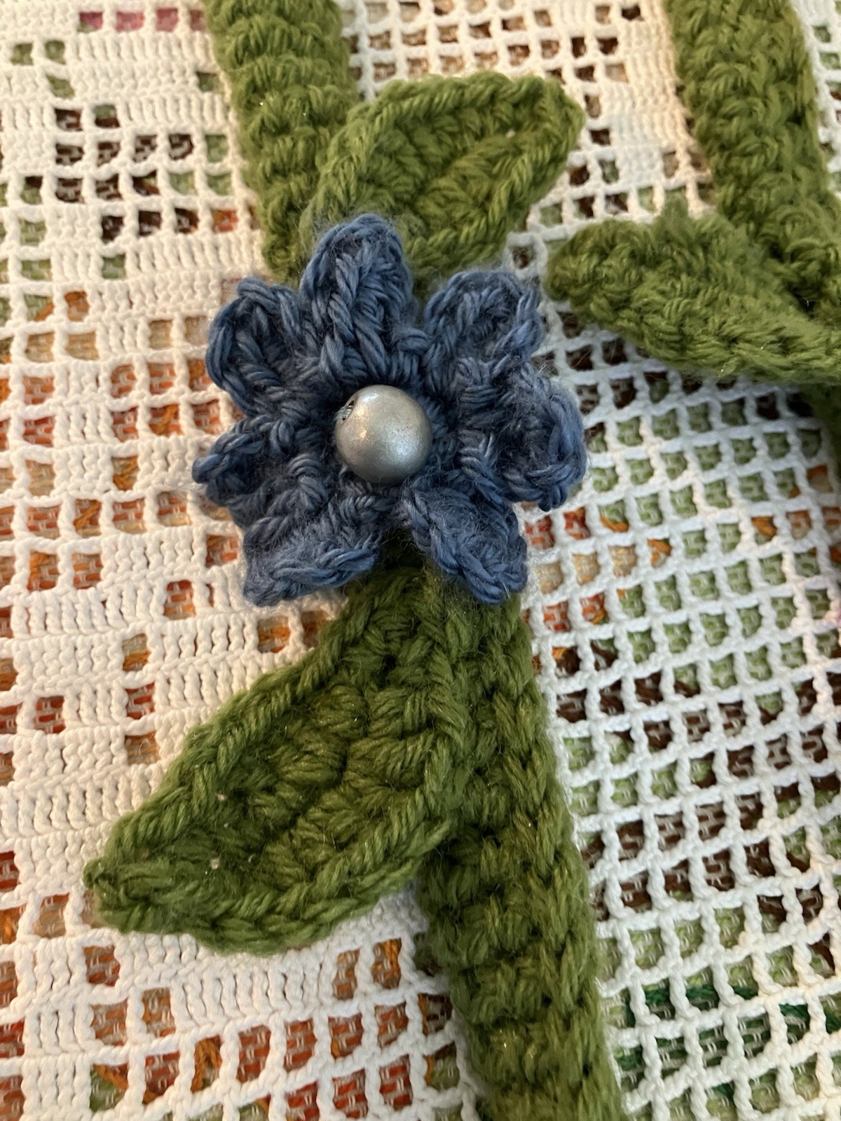 CROCHETED GREEN & MULTICOLORED FLOWERS W/ BEADS LARIAT BELT SCARF WRAP NECKLACE