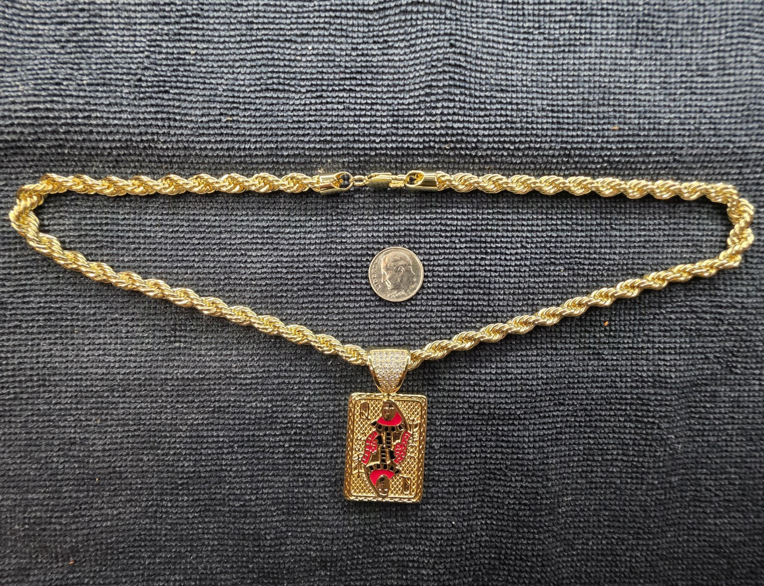20in Gold Tone Rope Chain Necklace Queen Charm Pendant With Cubic Zirconia Stone