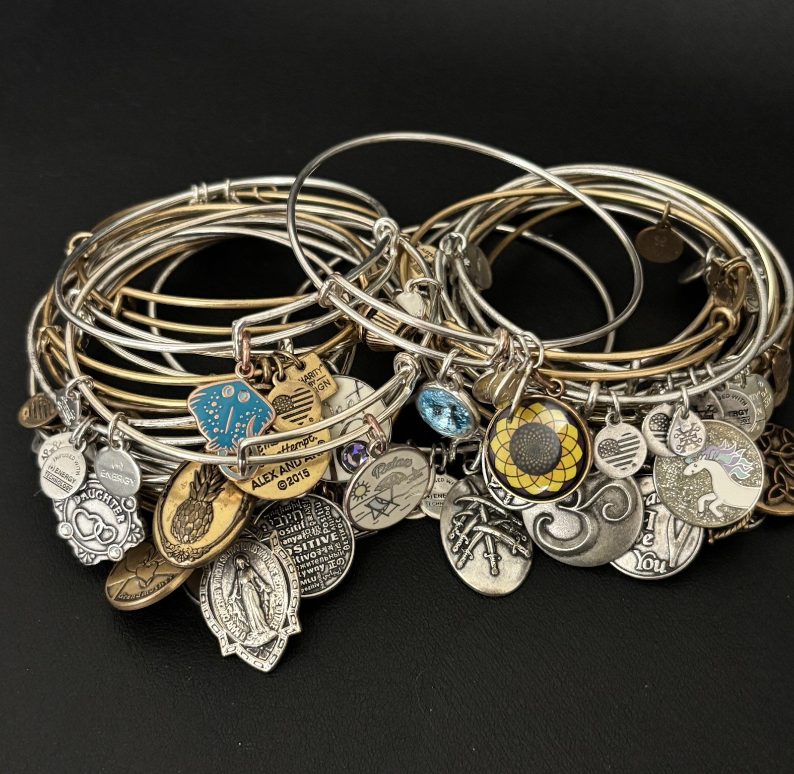 Alex And Ani Lot Of 25 Bracelets