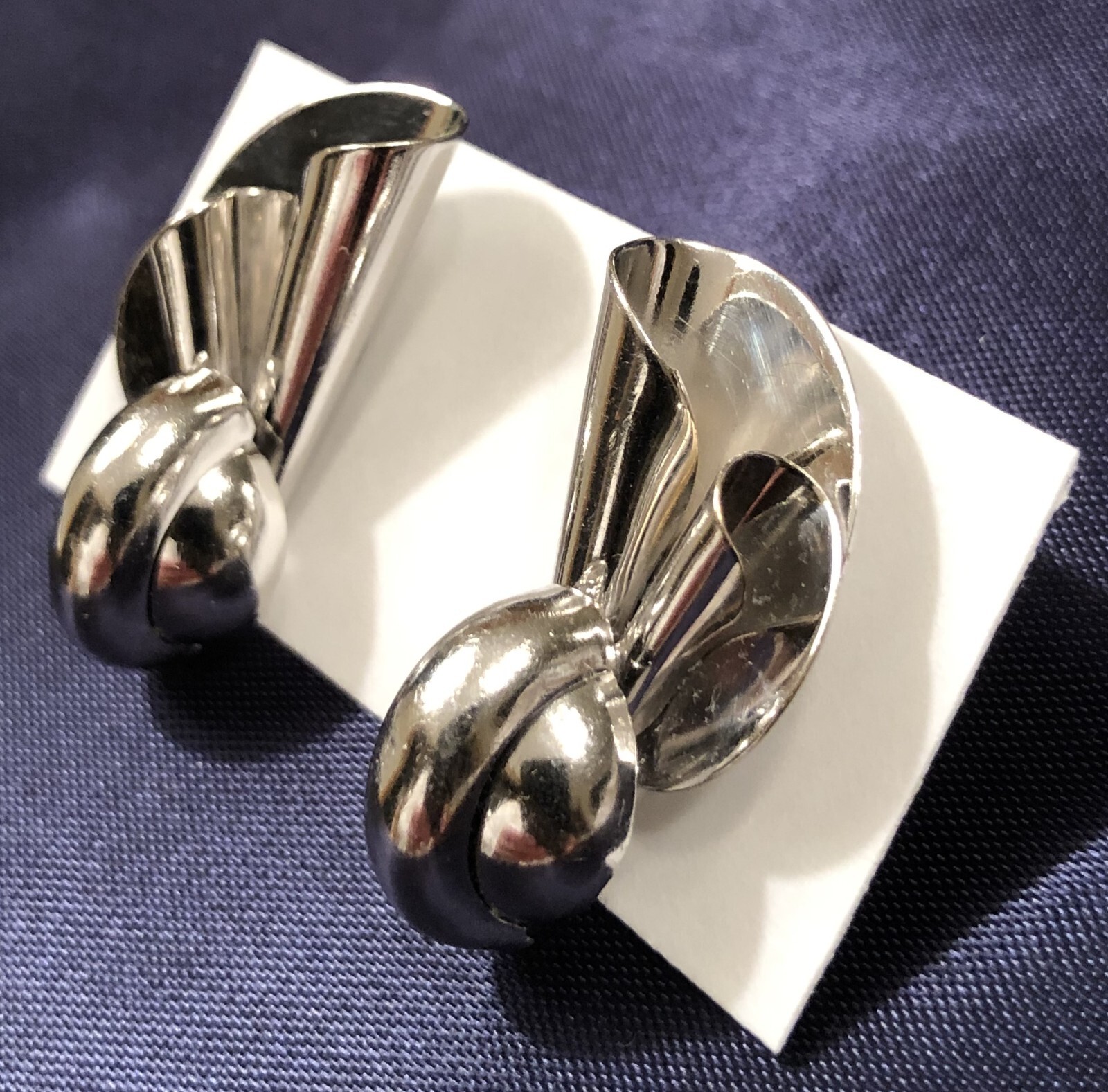 Vintage Silver Tone, Art Deco, Art Nouveau, Ball & Cone, Metal, Earrings