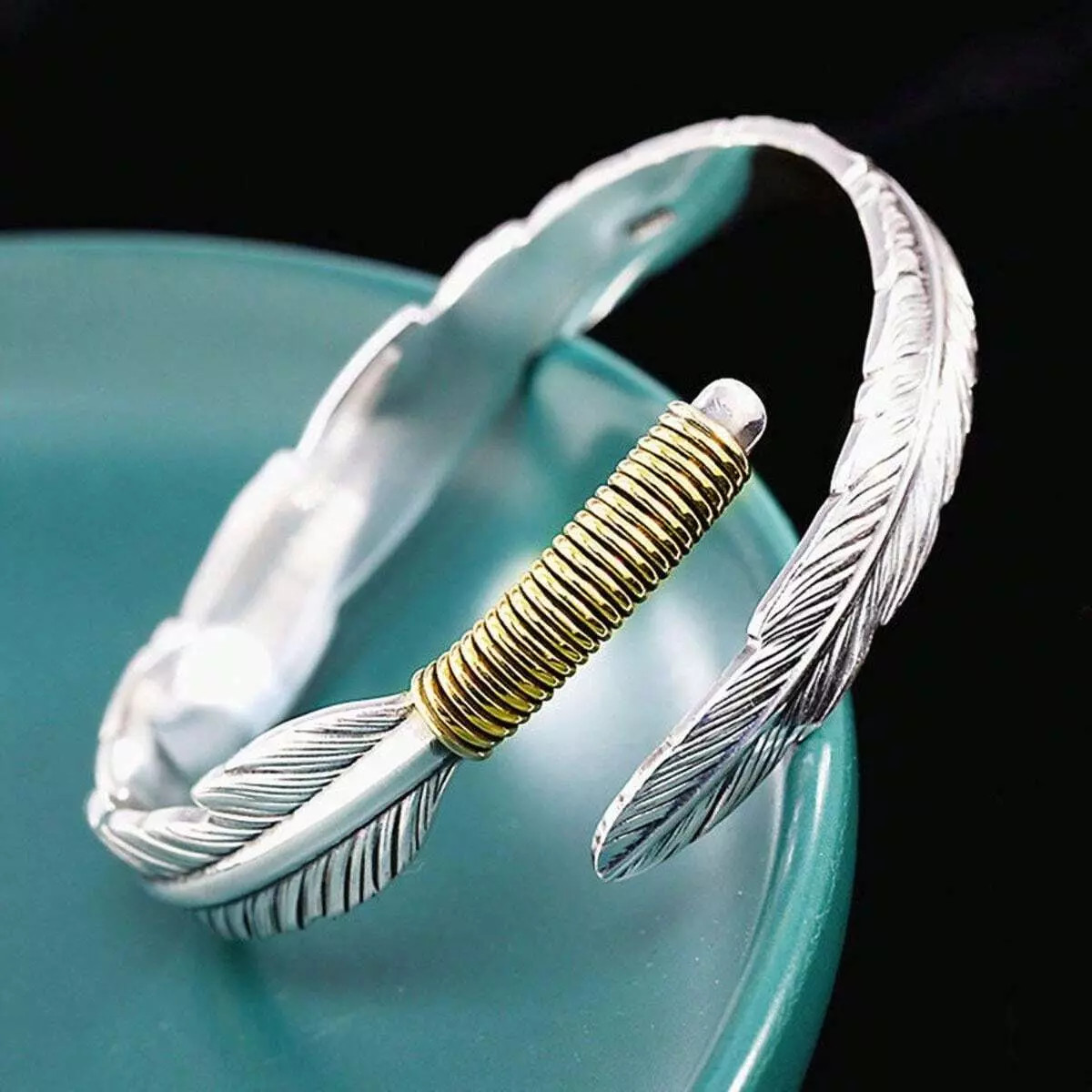 Pulsera De Manguito Abierta Estilo Vintage Para Hombre Brazalete Plumas De Plata