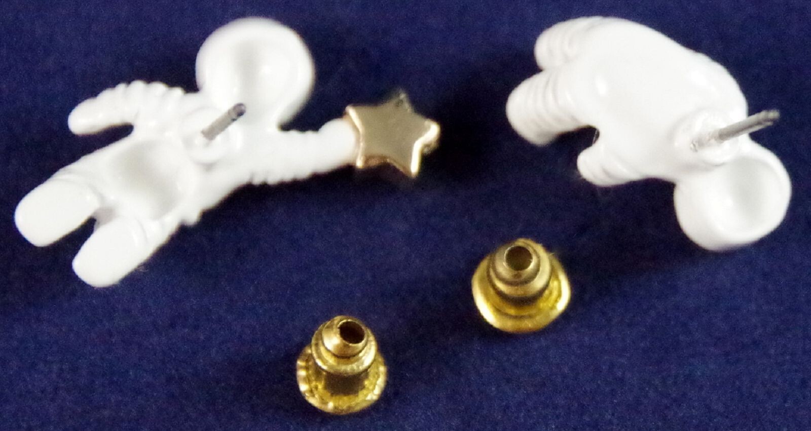 Cute! NEW BETSEY JOHNSON ASYMMETRICAL 3D NASA ASTRONAUT SPACEMAN STARS EARRINGS