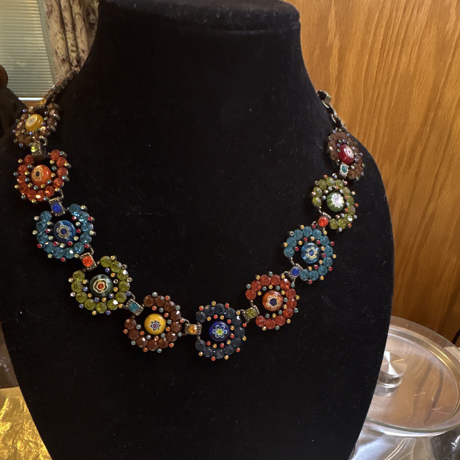 Vintage Style – Brass Multi Color Crystal Choker