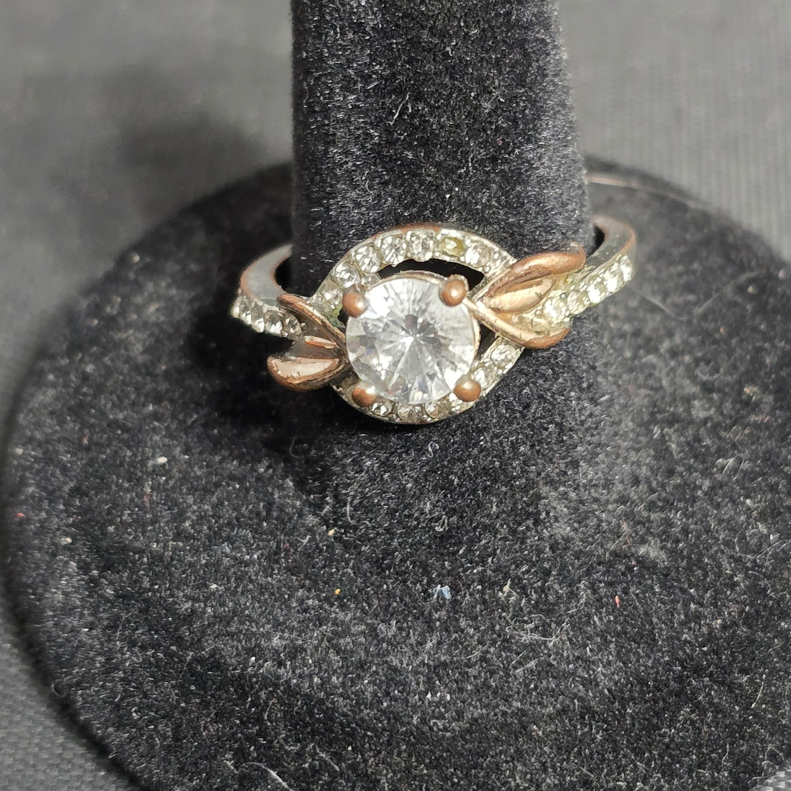 Rhinestone Leaf Cocktail Ring Size 8.5 Silver Gold Tone Split Shank Womens Band