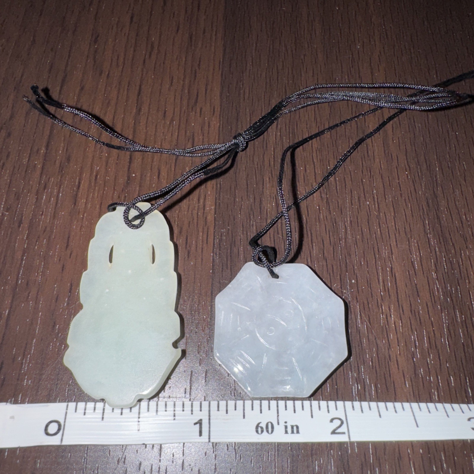 11pc Emerald Green Jadeite Jade pendant donut heart imported from Asia as-is