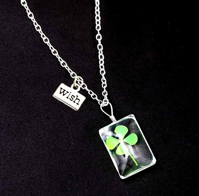 Botanical Specimen Luck Four Leaf Clover Square Necklace Dried Flower Neck Chain