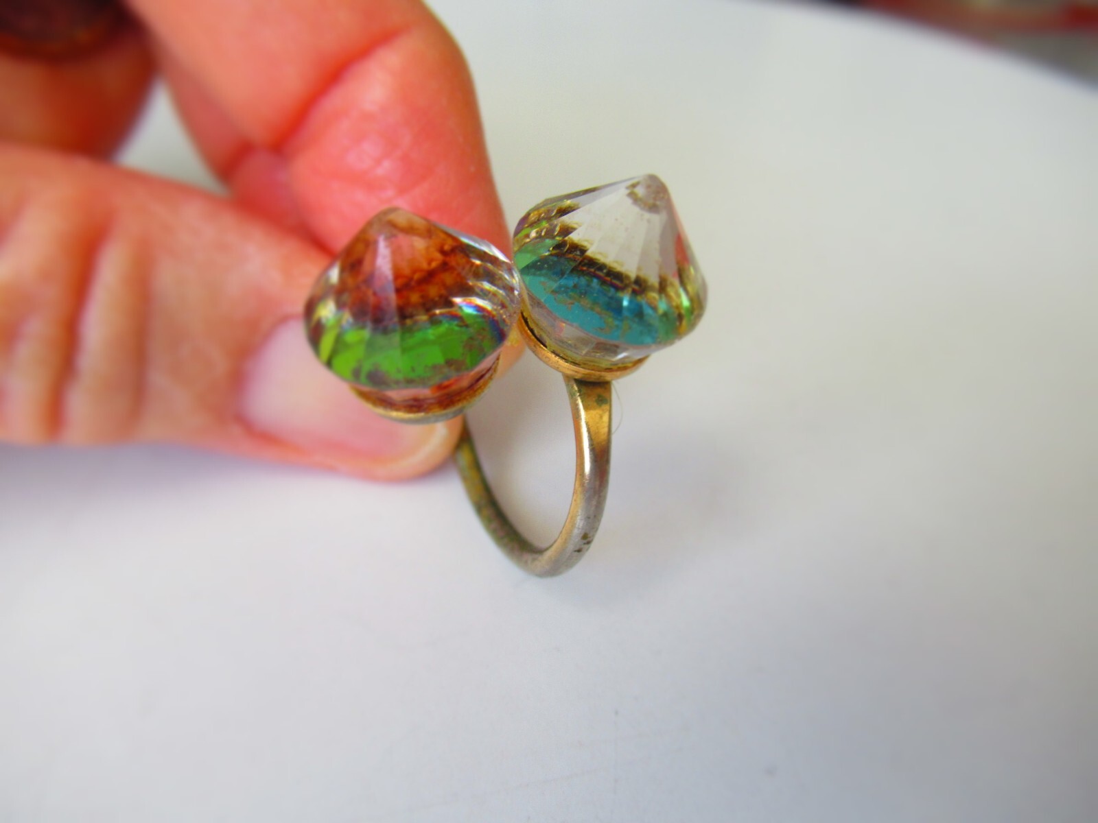 70’s vtg MOD style mood flasher ring changes colors inside the ring as art RARE!