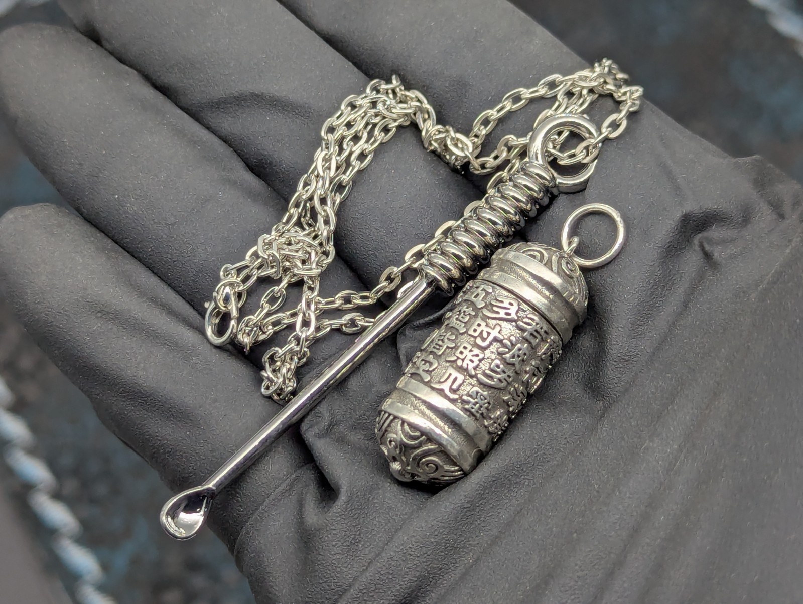 Chromed Mini Spoon Pendant w/ Matching 24″ Steel Link Chain & EDC Magic Jar