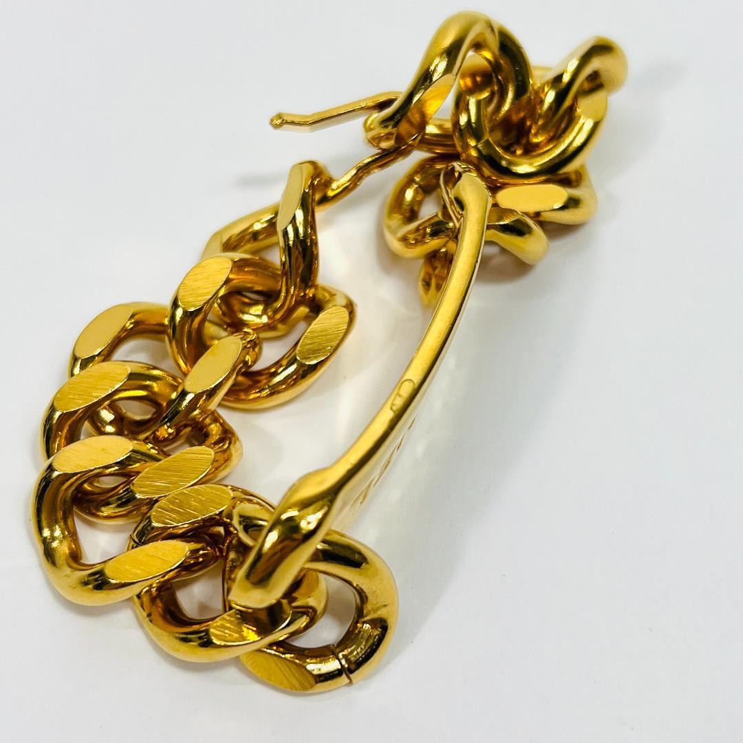 Chanel 93A Bracelet Chain Plate Logo Metal Gold Women Fashion Accessory Used