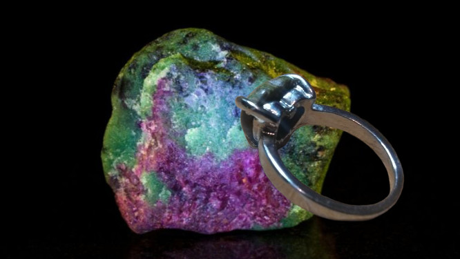 Fashion Natural Anyolite Gemstone Silver Tone Men Women Heart Ring Size 6
