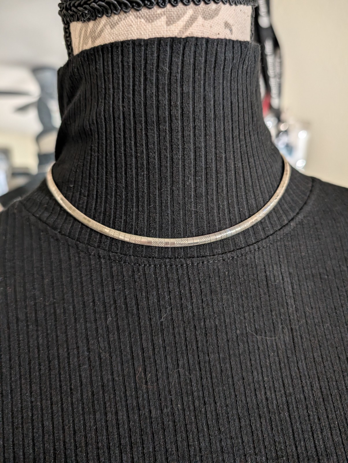 Silver Tone Omega Choker Necklace Fold-Over Clasp