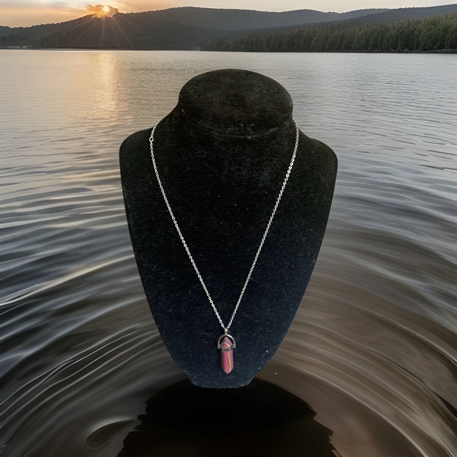 Unbranded Colorful Pendant Necklace
