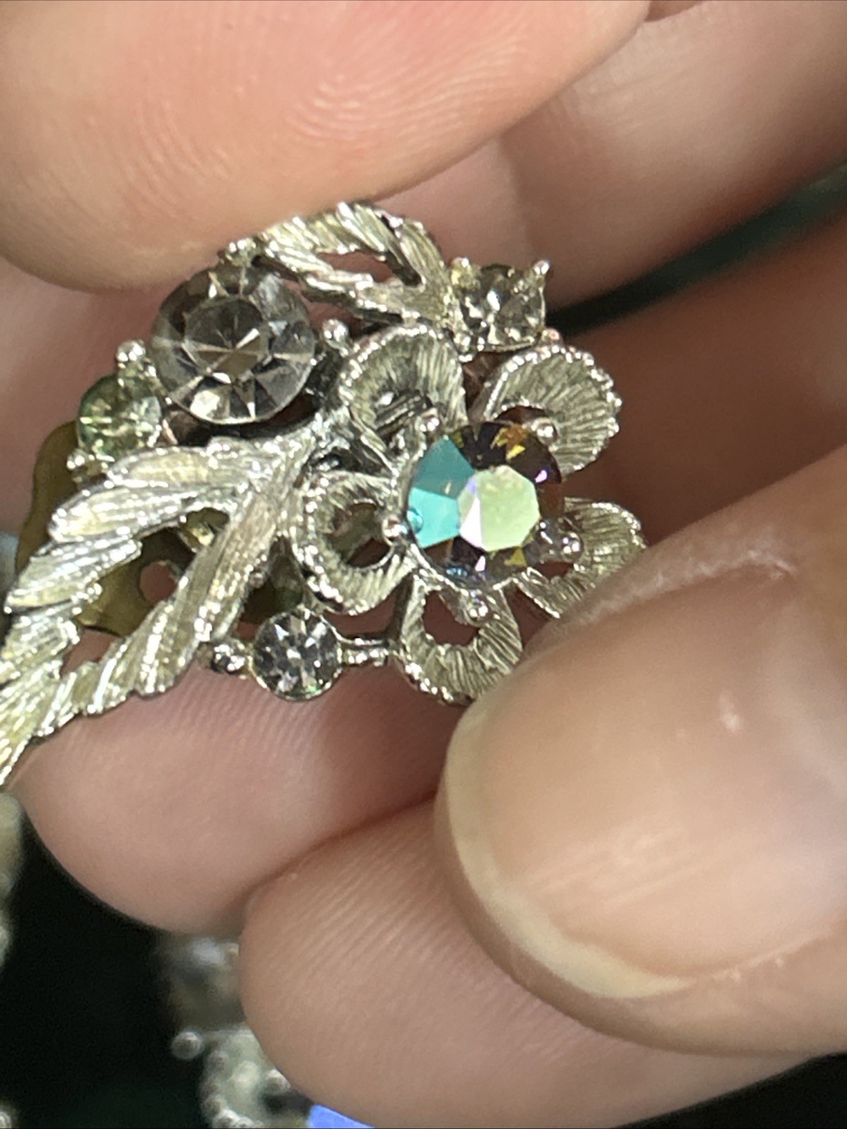 LISNER Silver Tone Aurora Borealis Rhinestone Necklace Bracelet Earring Parure