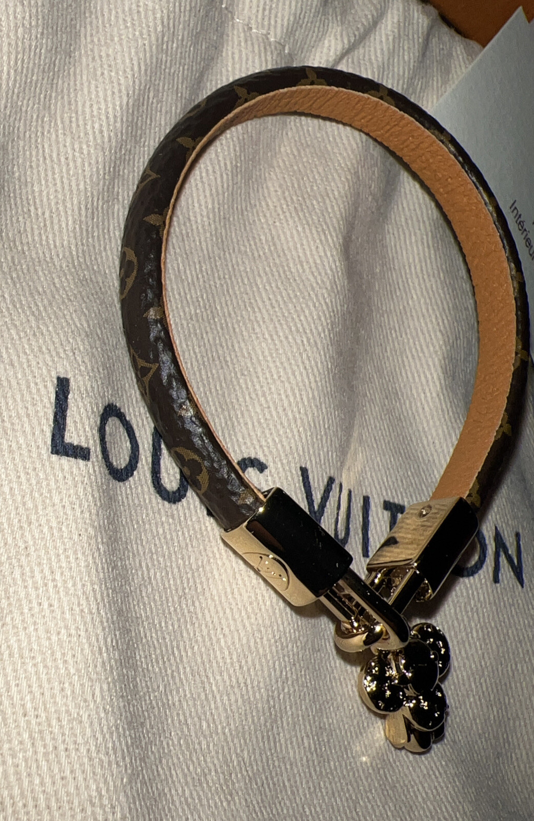 Bracelet Louis Vuitton Vivienne Monogram Charm Size1 17 New Box Receipt M6773F
