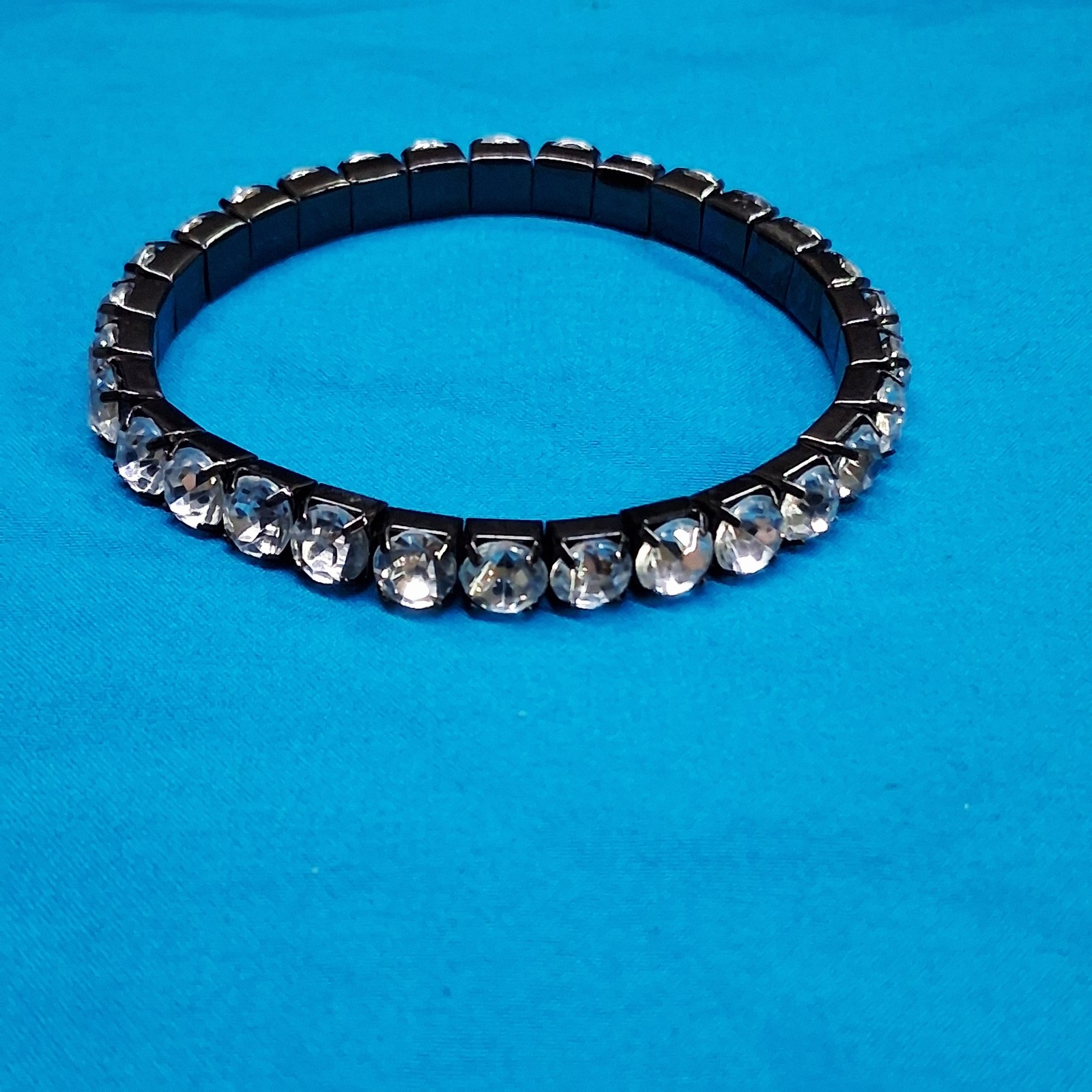 Glossy Gunmetal Square Link Clear Faceted Rhinestone Stretch Bangle Bracelet