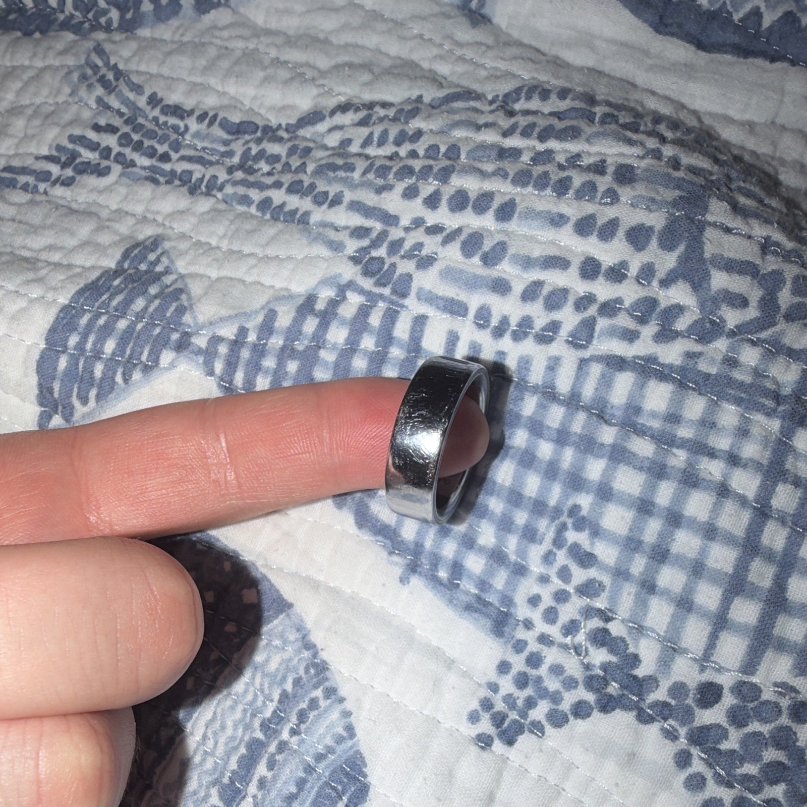 Oura ring 4 Silver Size 11, No charger, normal scratches