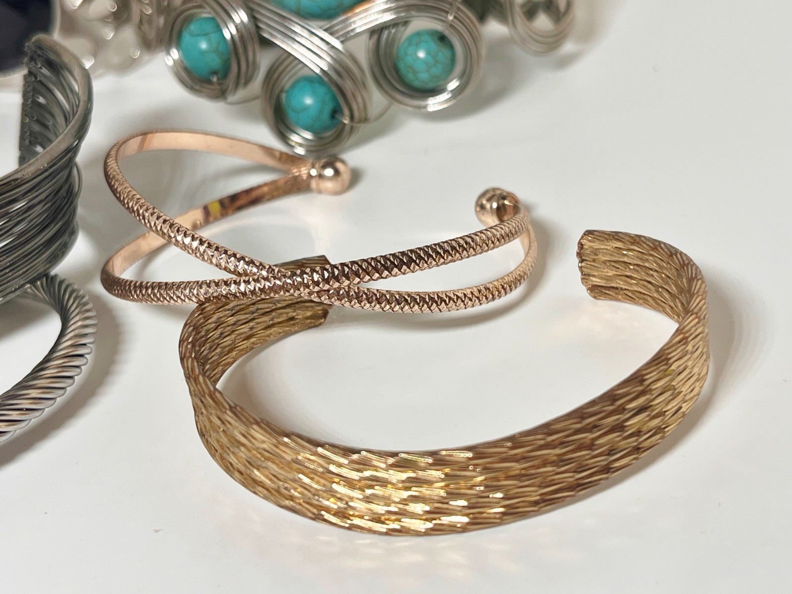 Women’s Mixed Most Metal Cuff Style Bracelets Lot of 11 Various Colors & Widths