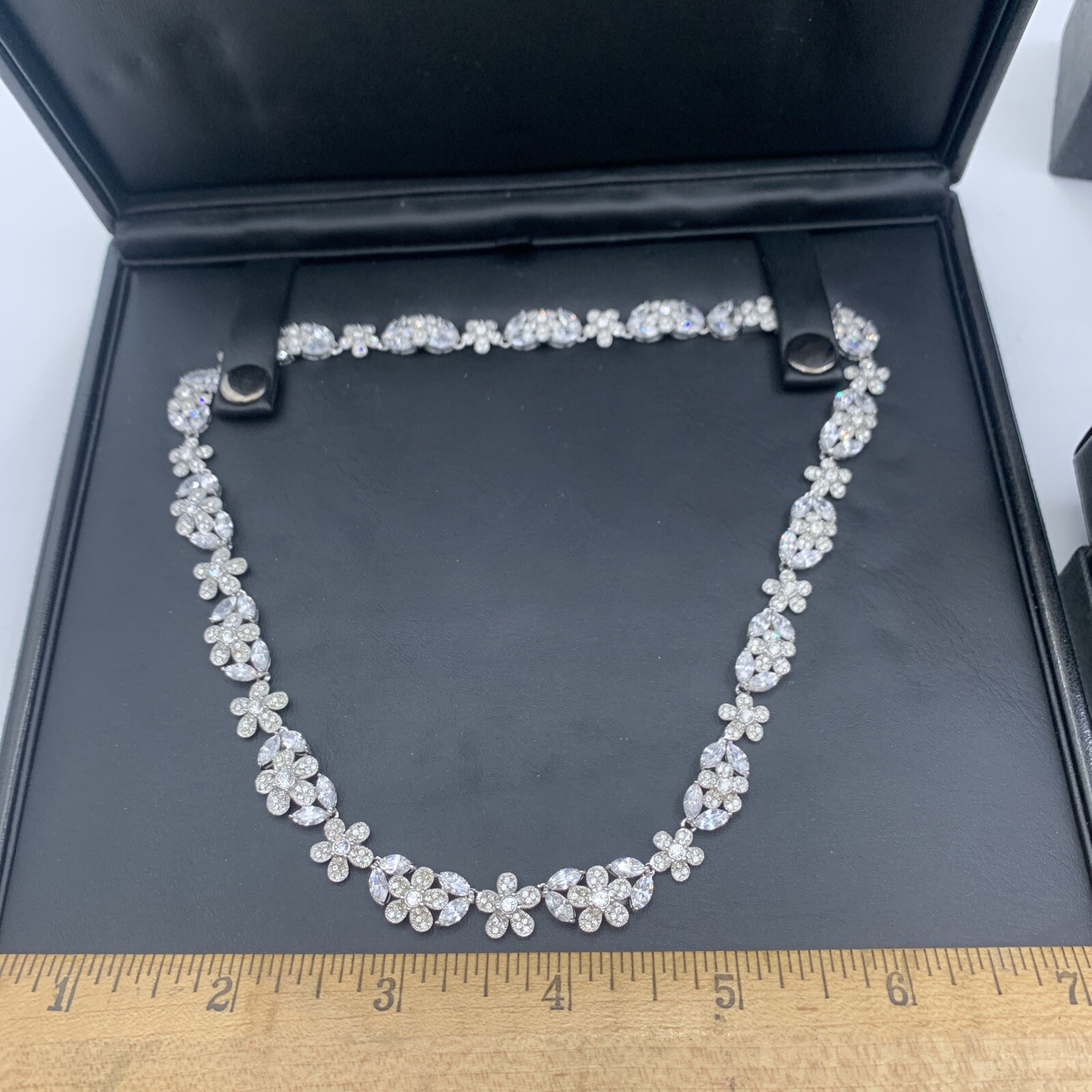 Nadri Pave Crystal ENGLISH GARDEN FLORAL Necklace & Floral Cluster Clip Earrings