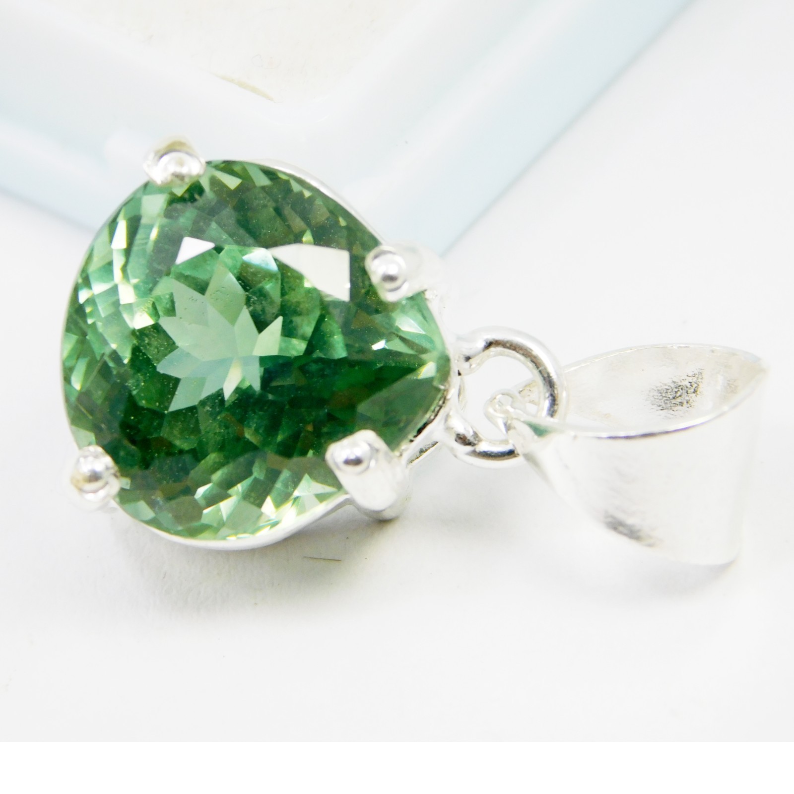 Certified Natural Olive Green Sapphire 60 Ct 925 Solid Silver Gemstone Pendant