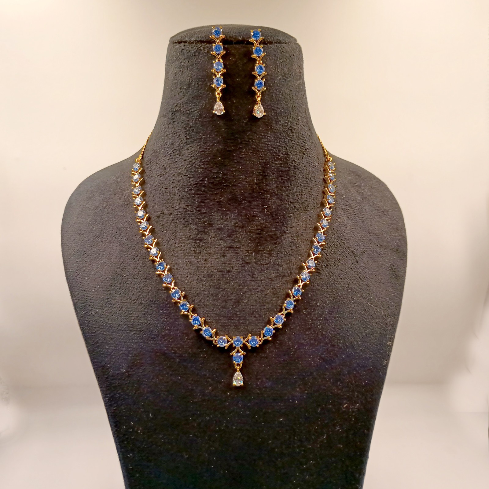 Tanzanite Round Stone Choker Necklace 22k Gold Plated Handmade Indian Style