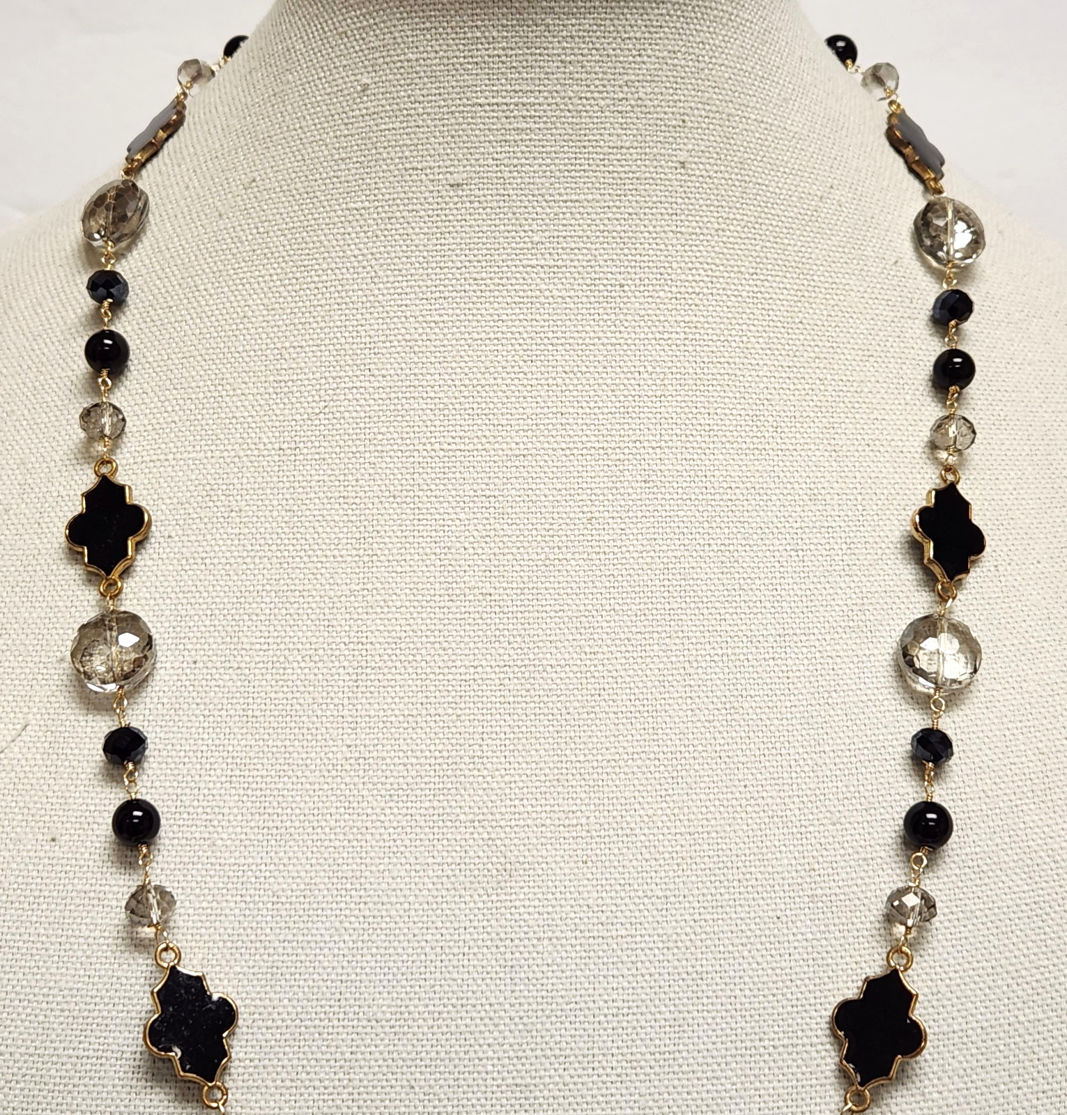 Gilt Sterling Silver Gray & Black Crystal Bead Quatrefoil Motif Necklace 27.5″