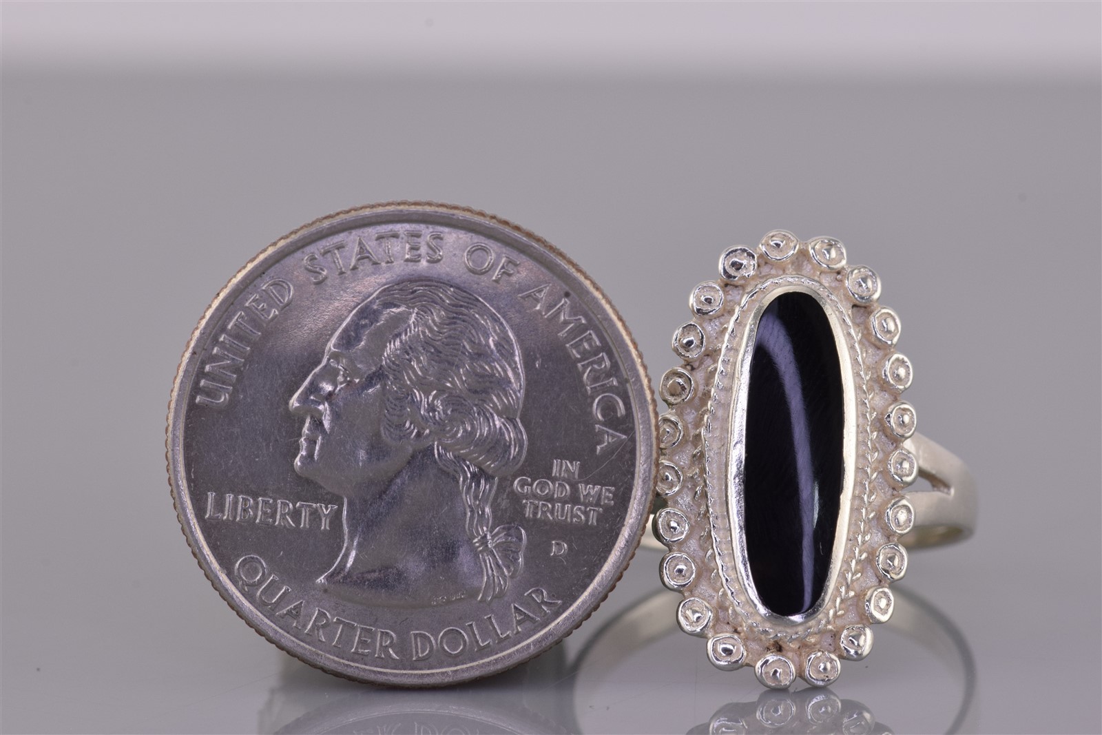Sterling Silver 23mm Oval Button Bezel Black Onyx Split Band Ring 925 Sz: 10