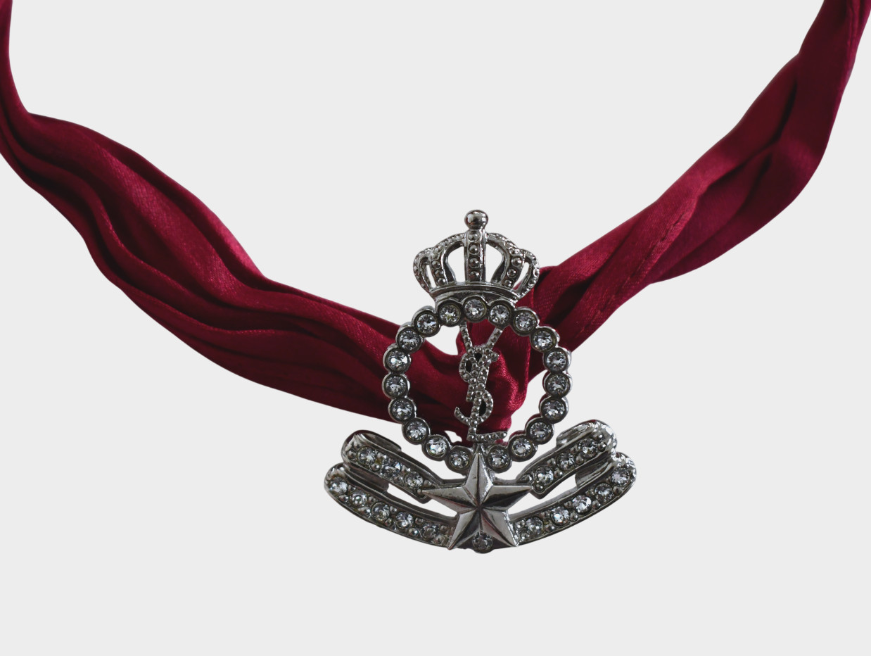 SAINT LAURENT CROWN STAR Interlocking YSL Charm on Silk WRAP CHOKER Necklace