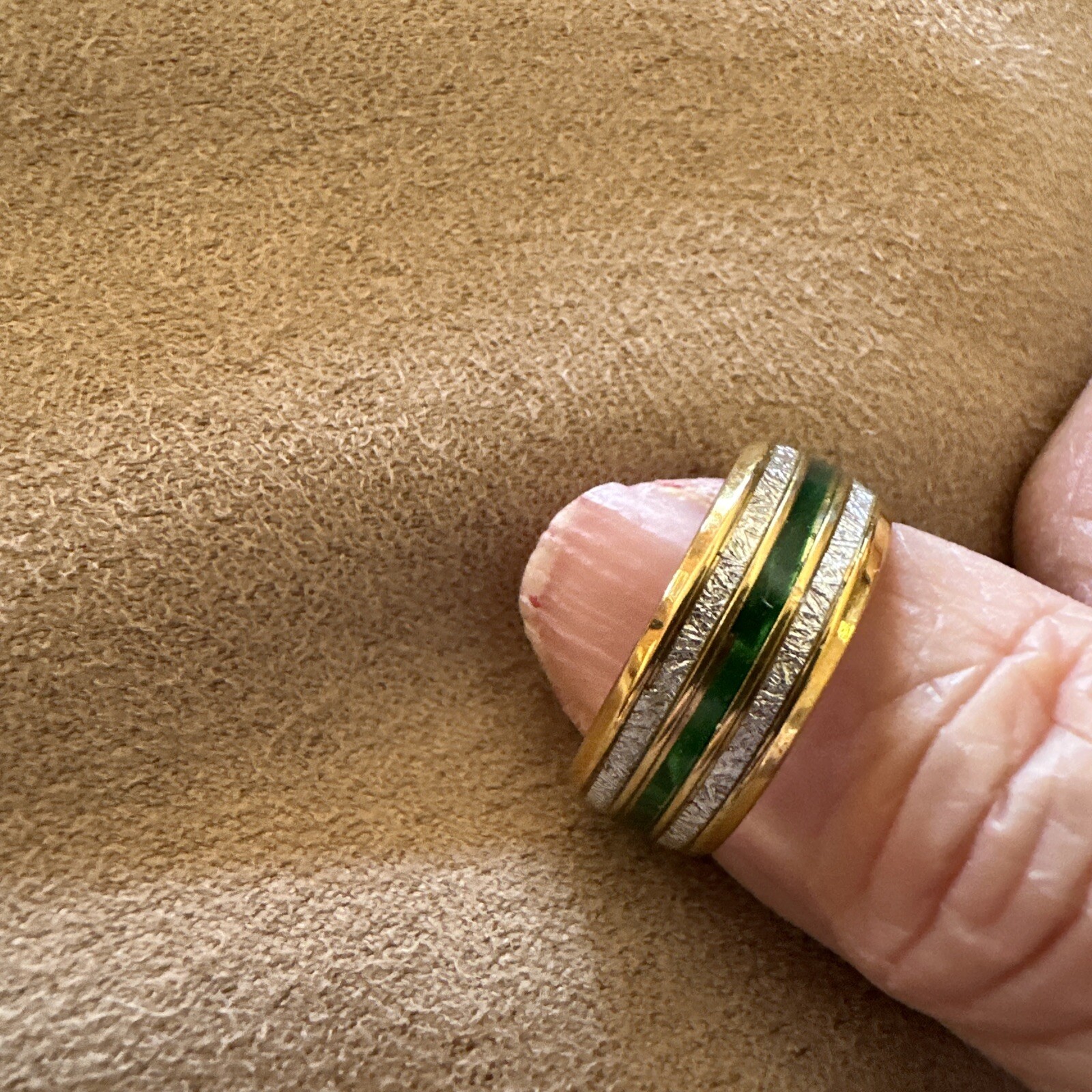 Stainless Steel Gold Ring With Green & Silver Accent Sequins In A Size 7