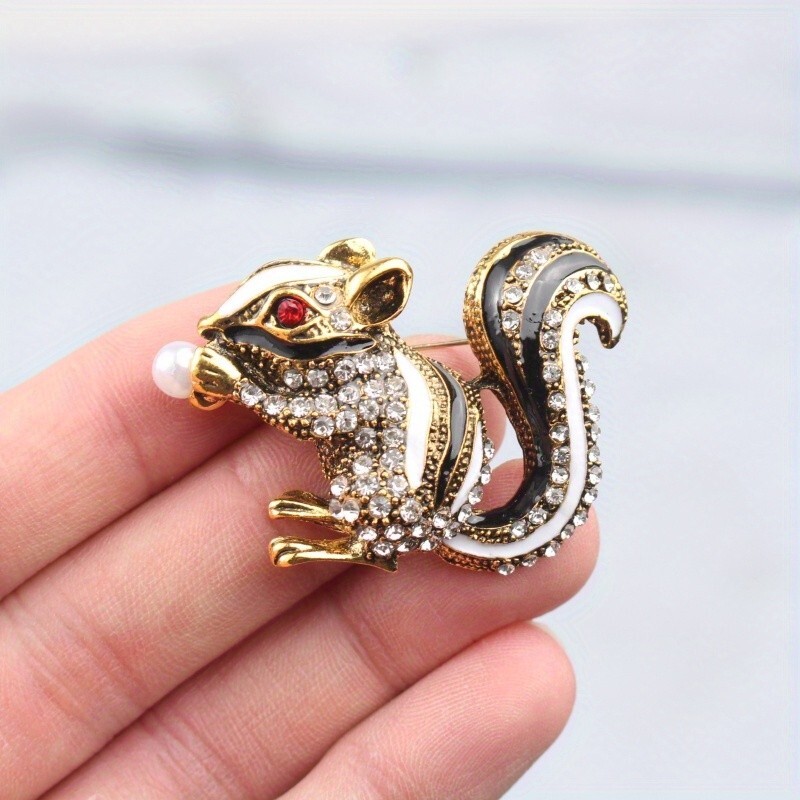 Fashion Rhinestone Cute Squirrel Brooch Suit Pin Pin Animal Clothing Accessories
