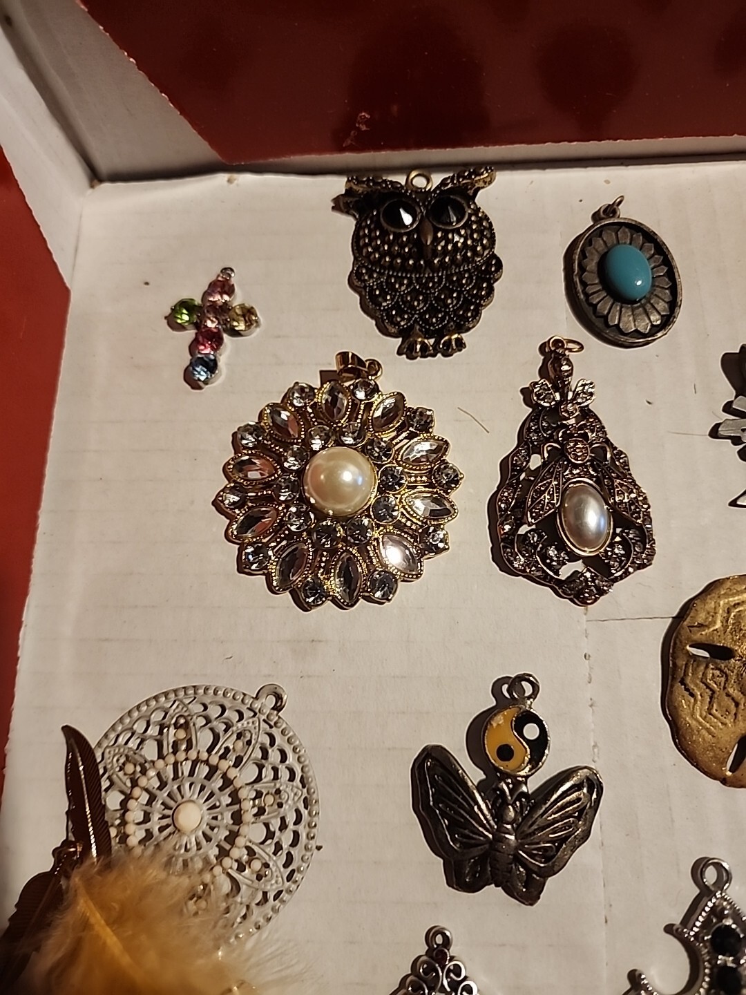 35 Fashion Pendants Gold Tone Silver Tone Mixed Sizes Shapes Brands Etc Lot