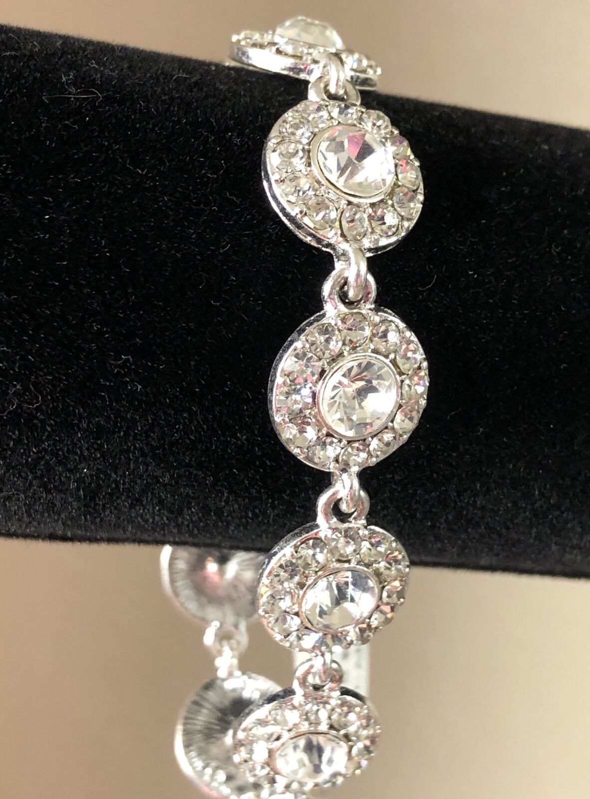 Icing Bracelet Rhinestone Halo Link 7 in to 7.5 in – NWT
