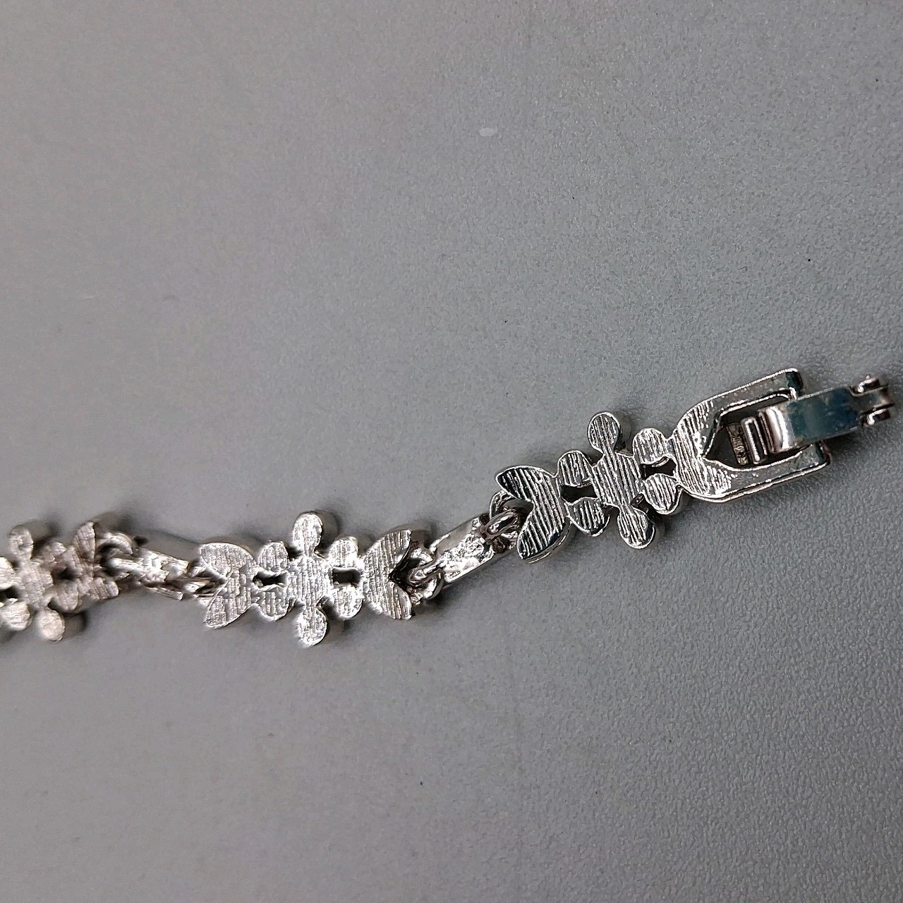 NWT Charter Club Silver Tone Crystal Flower Shiny Bracelet Jewelry