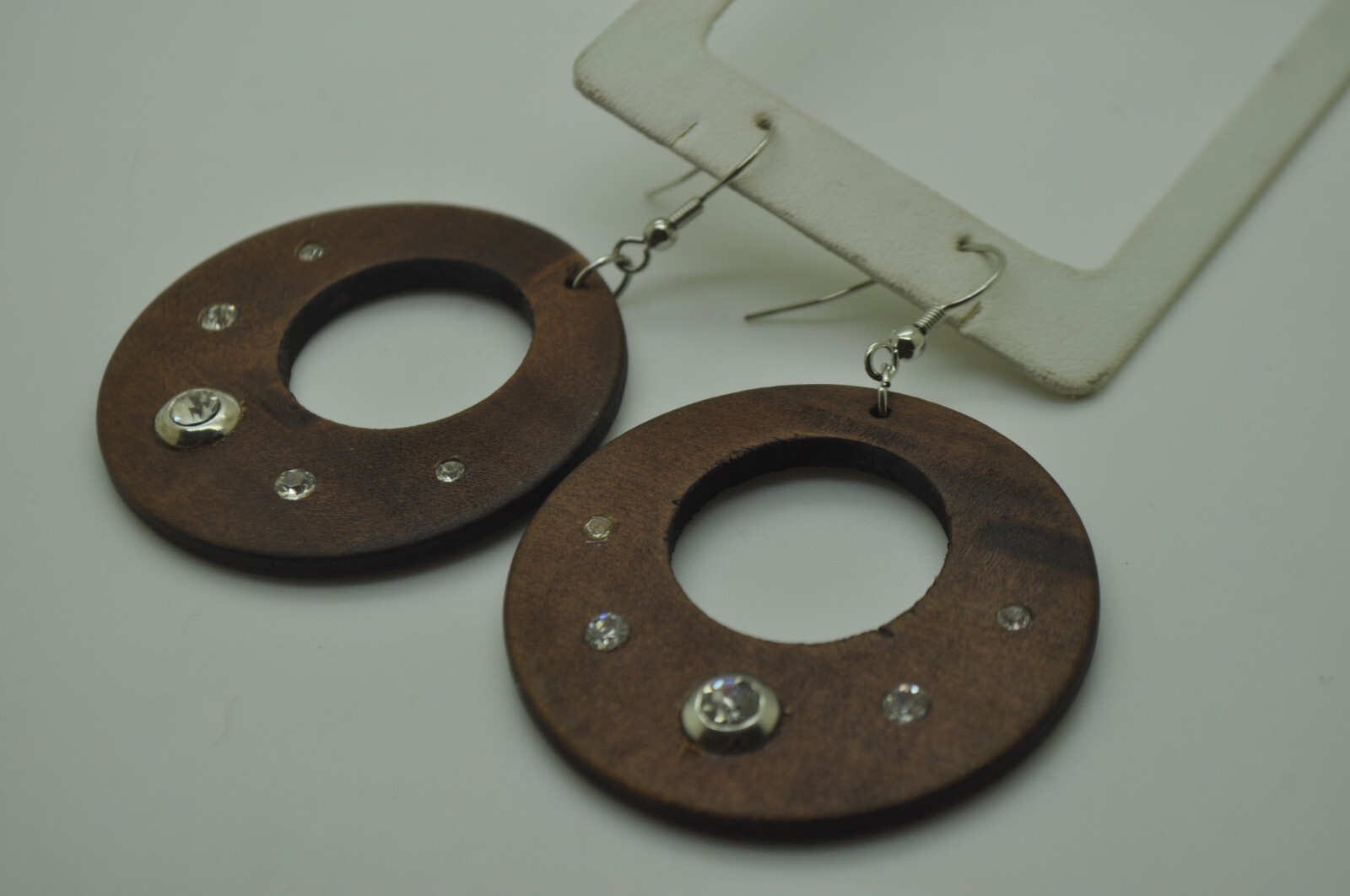 E001 Elegant design vintage Brown round Wood with stone Bohemian Earrings