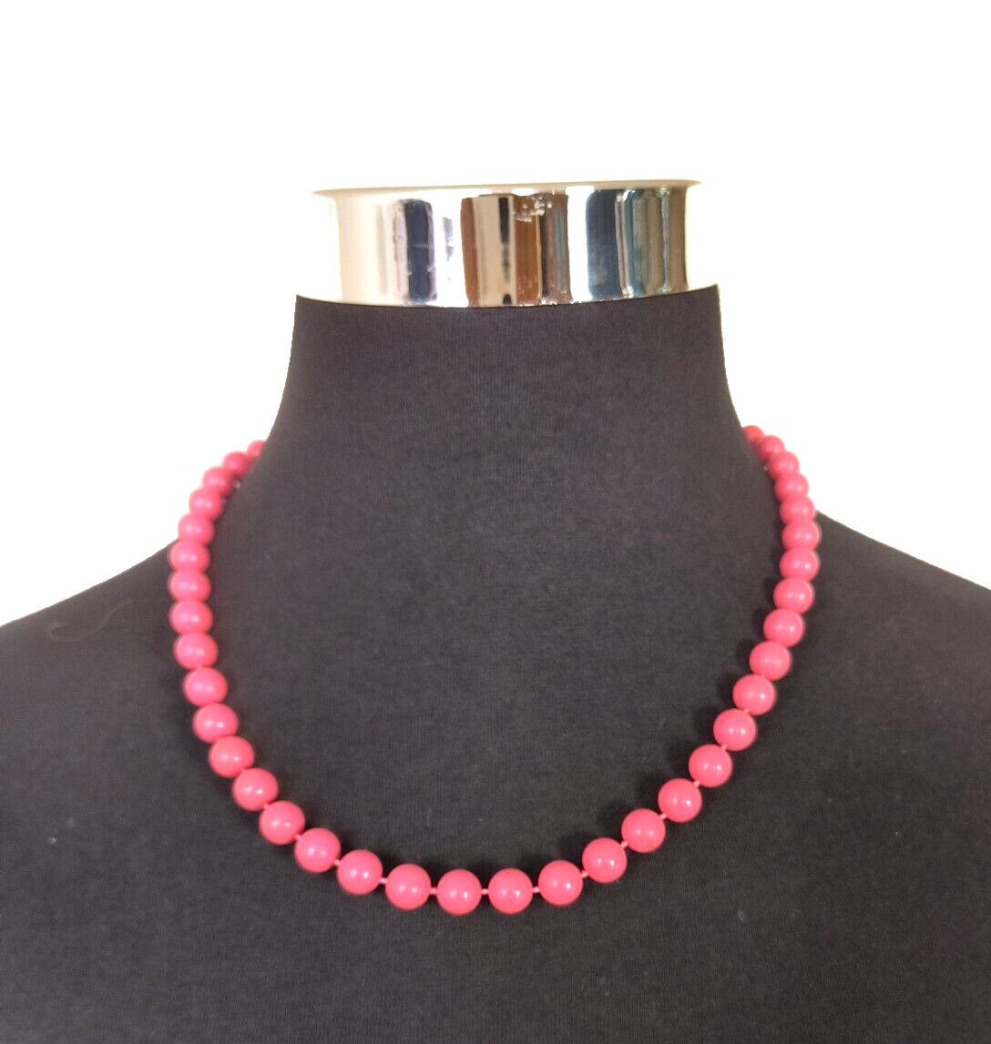 Vintage Women’s Necklace 10mm Dark Pink Acrylic Beads Appx 22 inches long