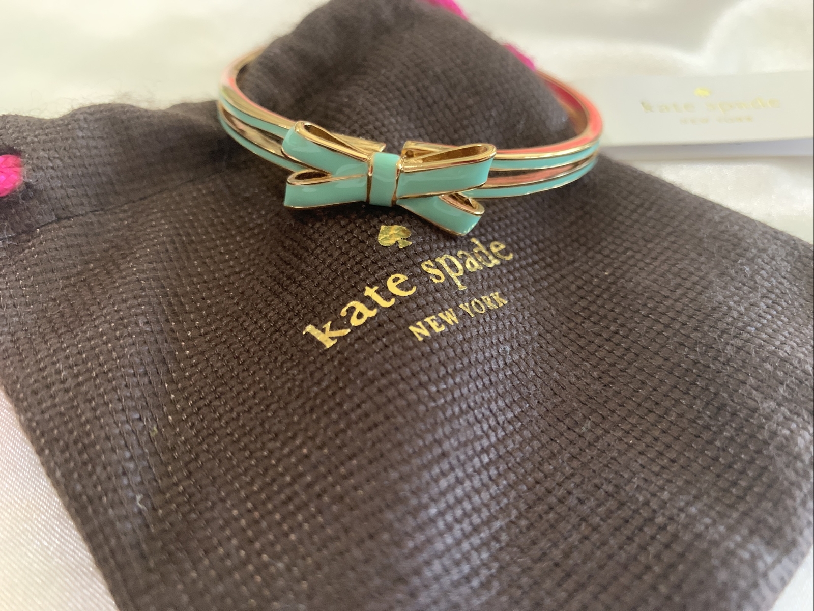 BRAND NEW 2015 W/TAG KATE SPADE DOUBLE BOW MINT GREEN GOLD TONE METAL BANGLE