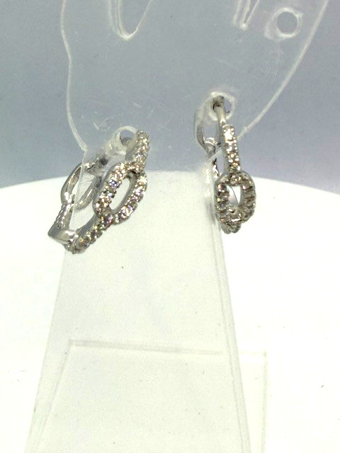 Moissanite Chain Link Huggie Earrings 925 Sterling Silver Infinity Hoop Earrings