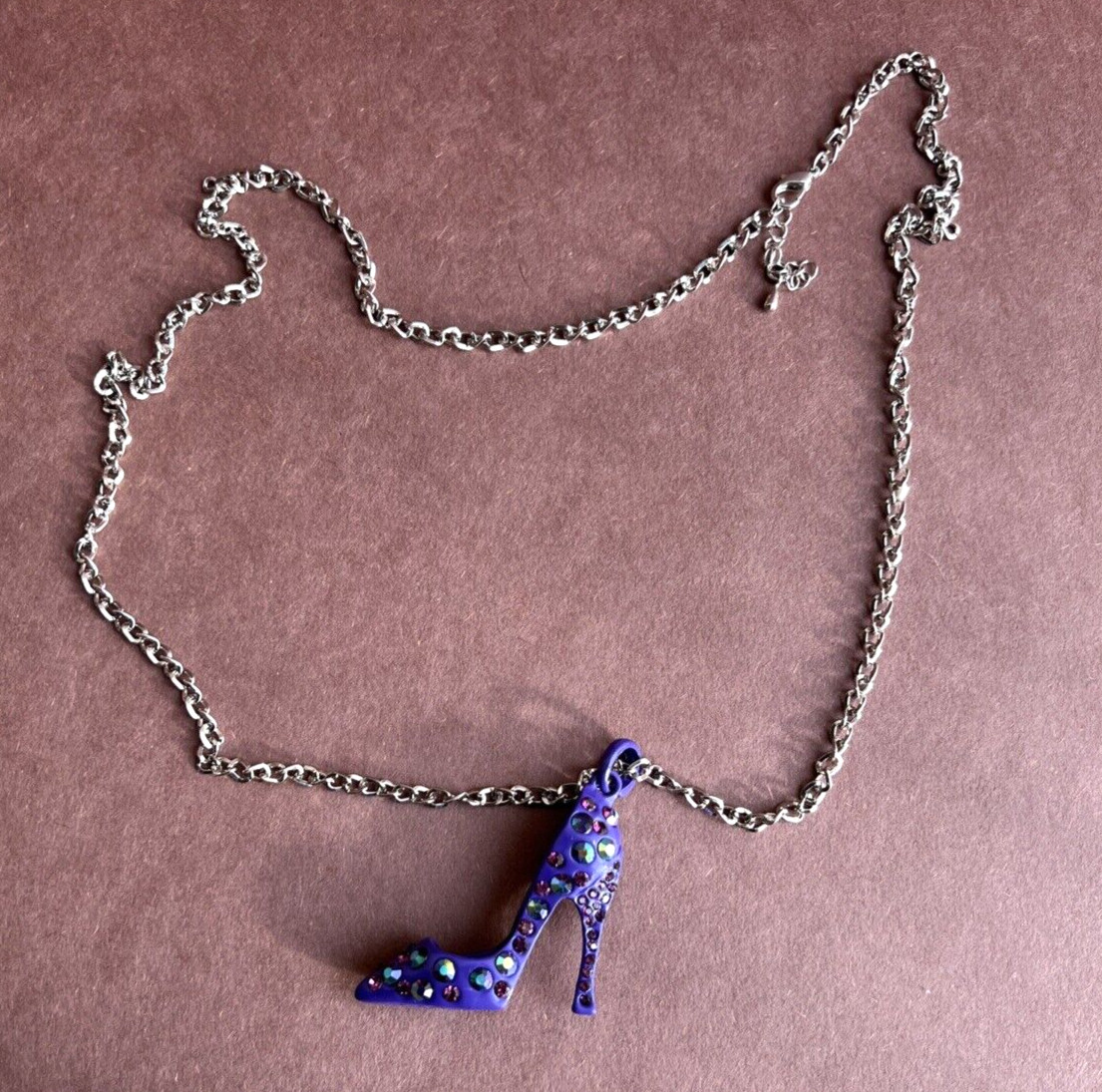 Purple High Heel Woman’s Shoe with AB Crystals Silver Tone Chain NEW 26 1/2″