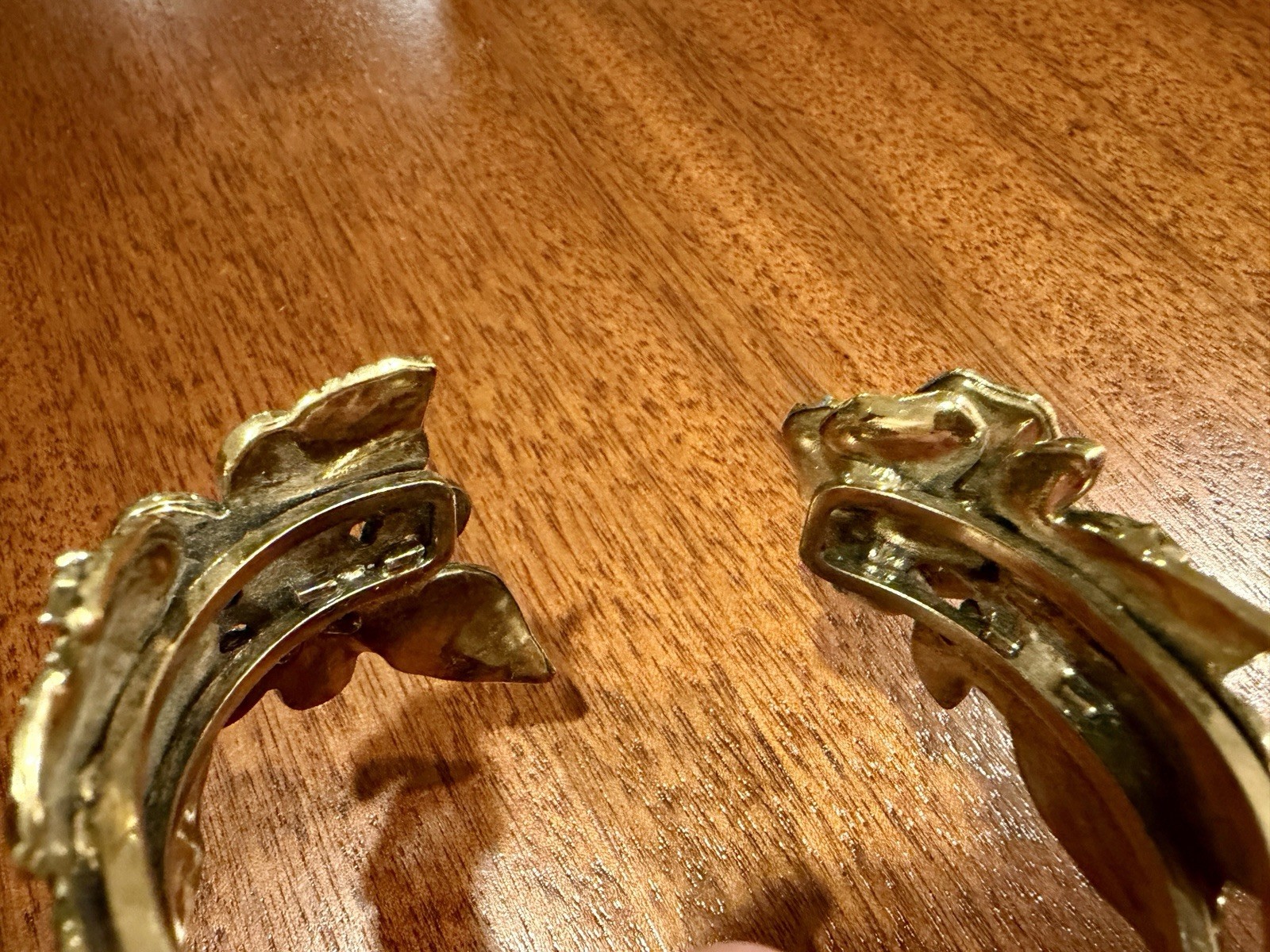 Vintage Floral Hinged Bracelet Statement Clamper Enamel Flowers Faux Pearls