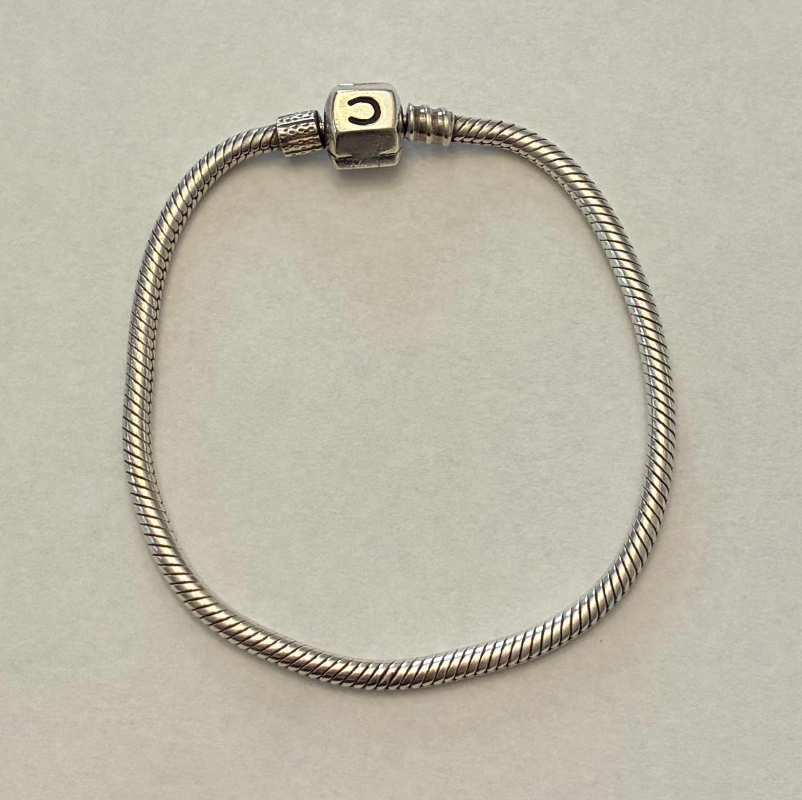 Chamilia Signature Bracelet (Good Condition) 7 inch snake chain without clasp