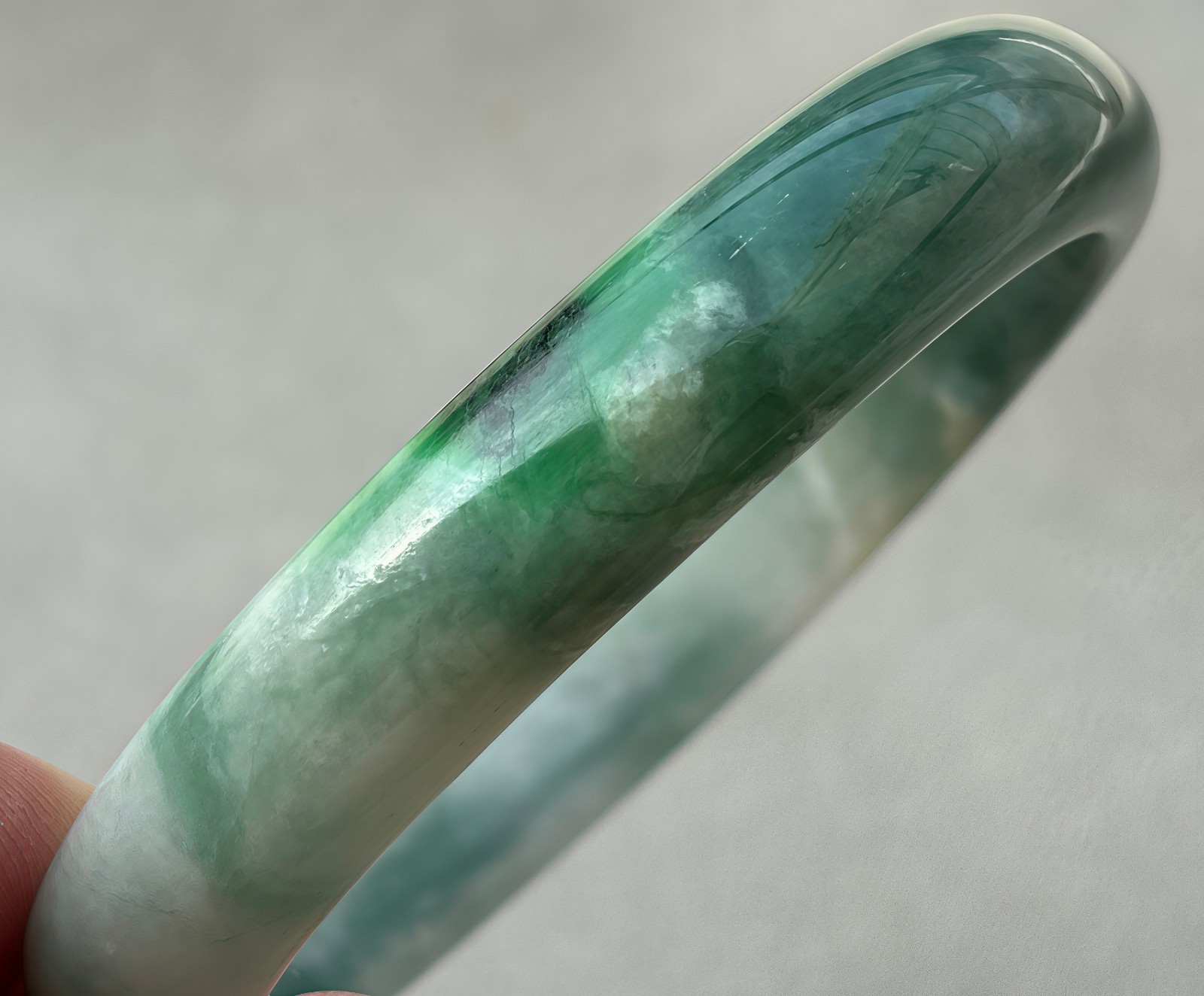 59mm Natural Green Jadeite Jade Bracelets Burma Emerald Jade Bracelet Bangle