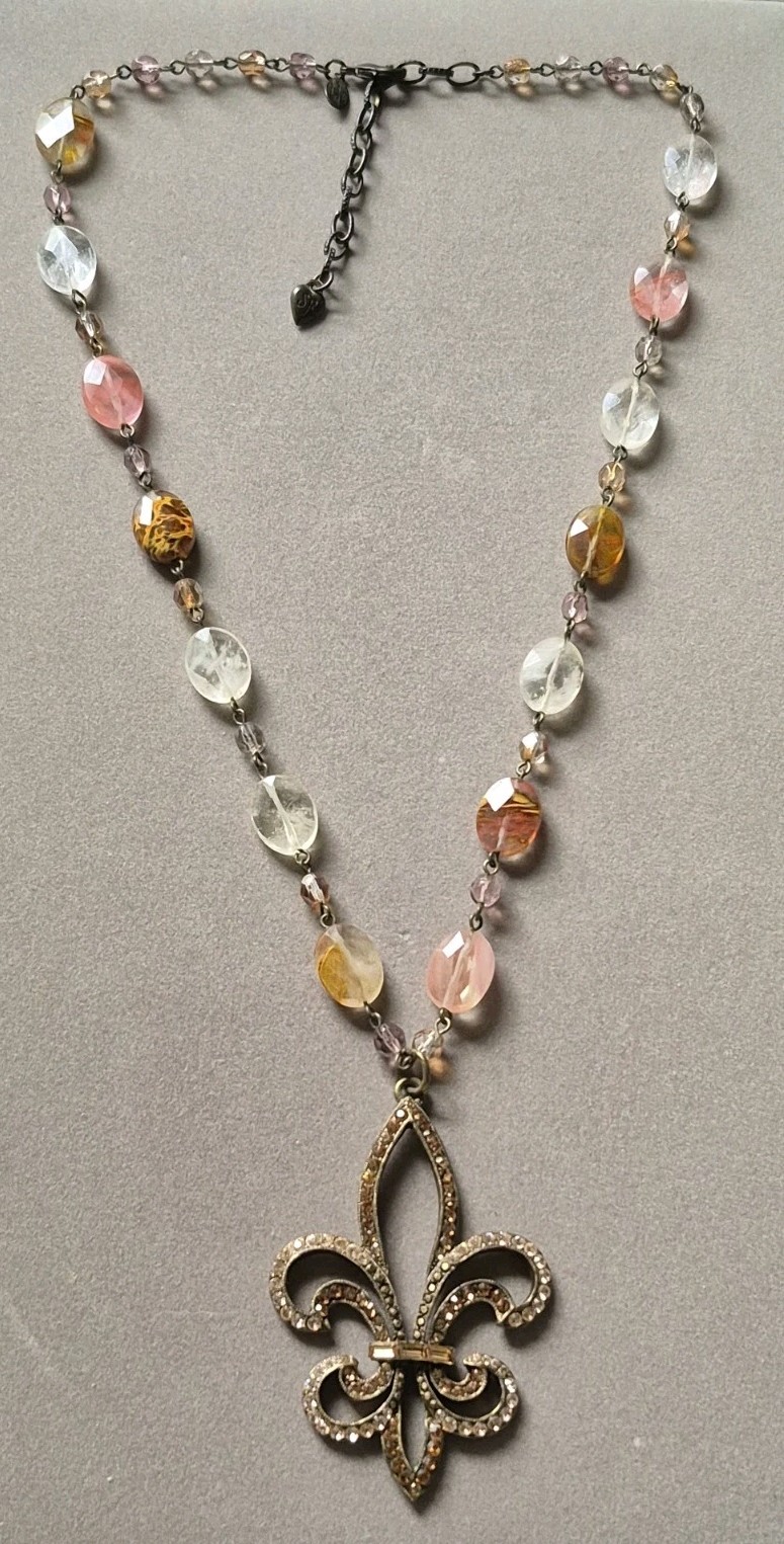 Sweet Romance USA crystal rhinestone necklace Fleur De Lis pendant