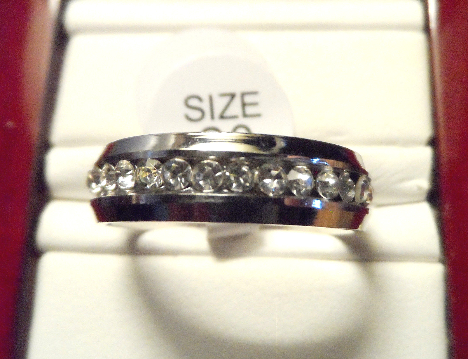 New AUSTRIAN CRYSTAL Mens Band Ring 8,9,9.25,9.5,10.5 Stainless Steel 6mm width