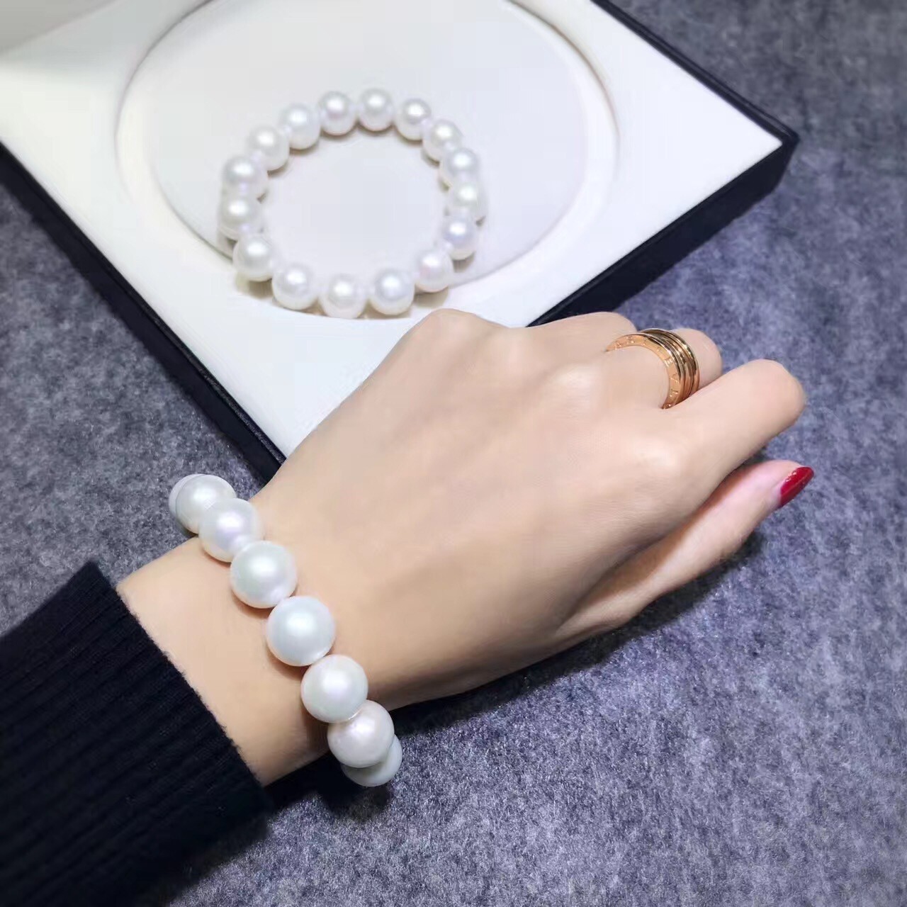 NaturalAAAA11-12mm Japanese Round Pearl Girl Elastic RopeClosed Bracelet 7.5-8in