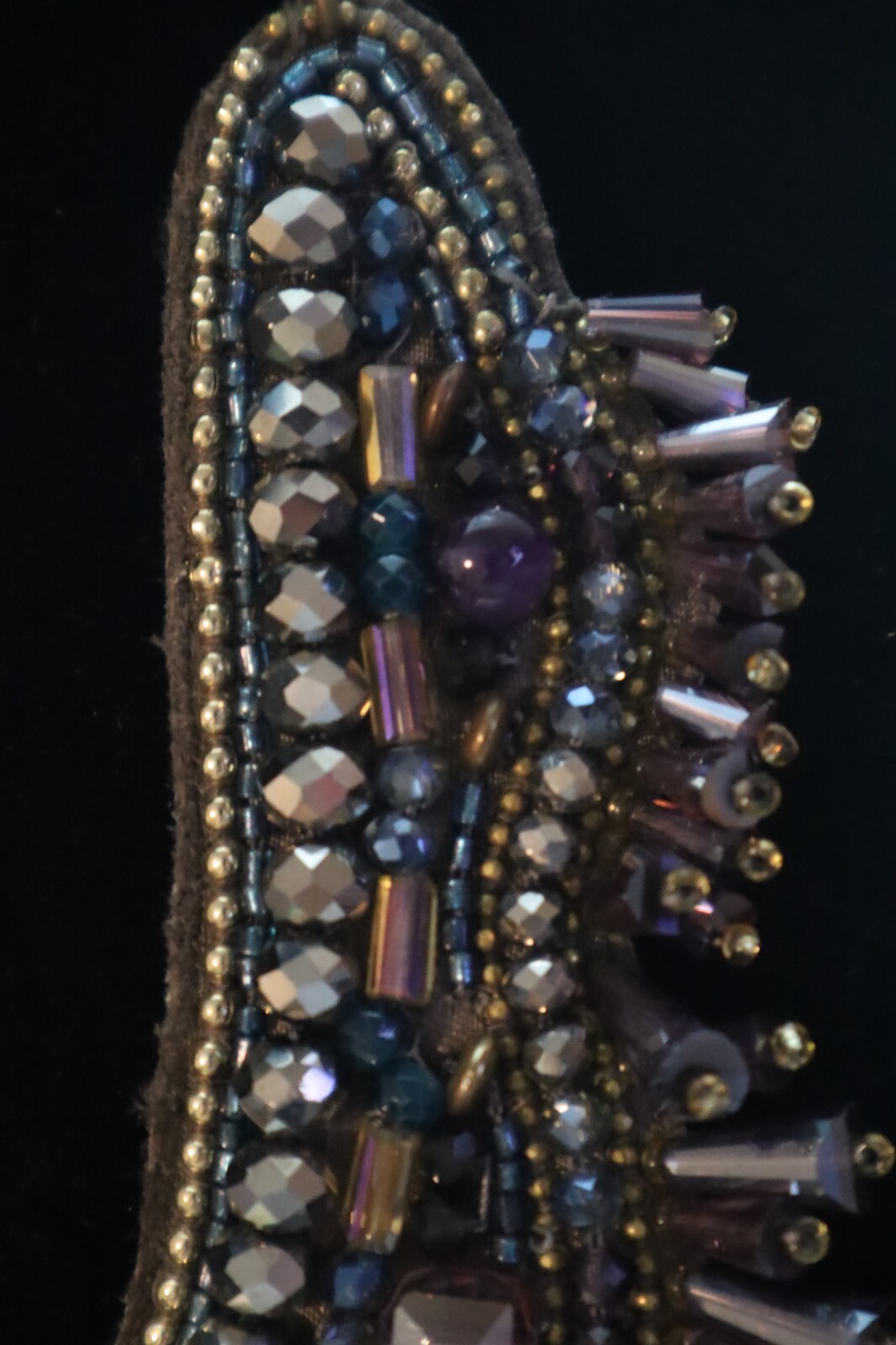 Elegant Chico’s Ursula Bib Choker Beaded Sparkle Glass Necklace Gold Tone,